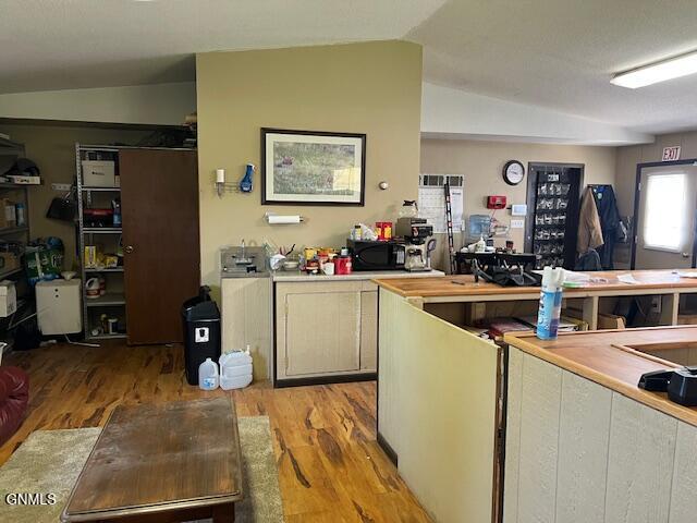 property viewer photo 19
