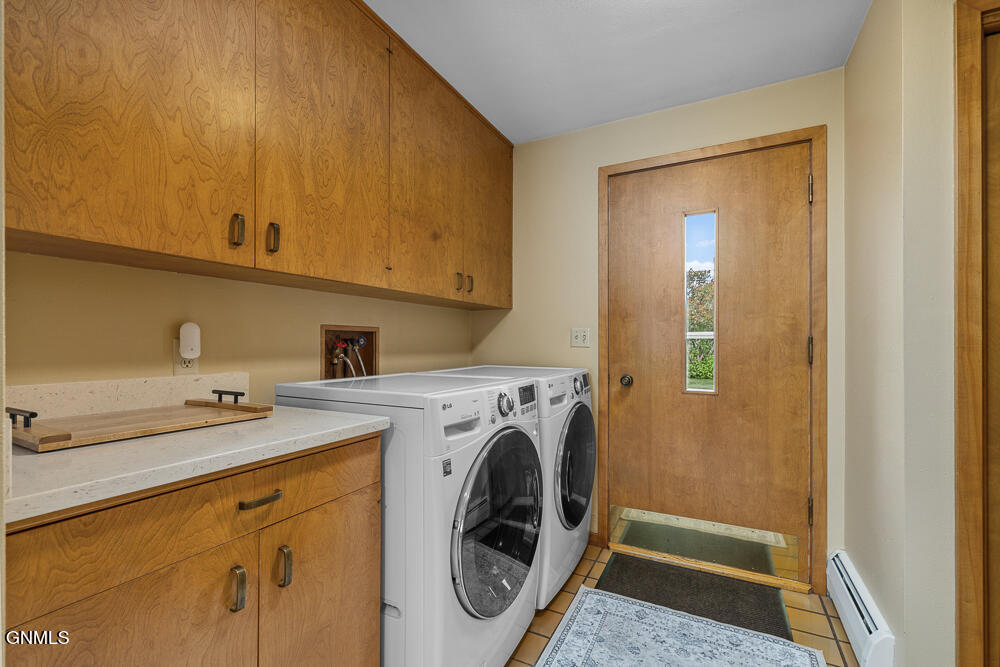 property viewer photo 22