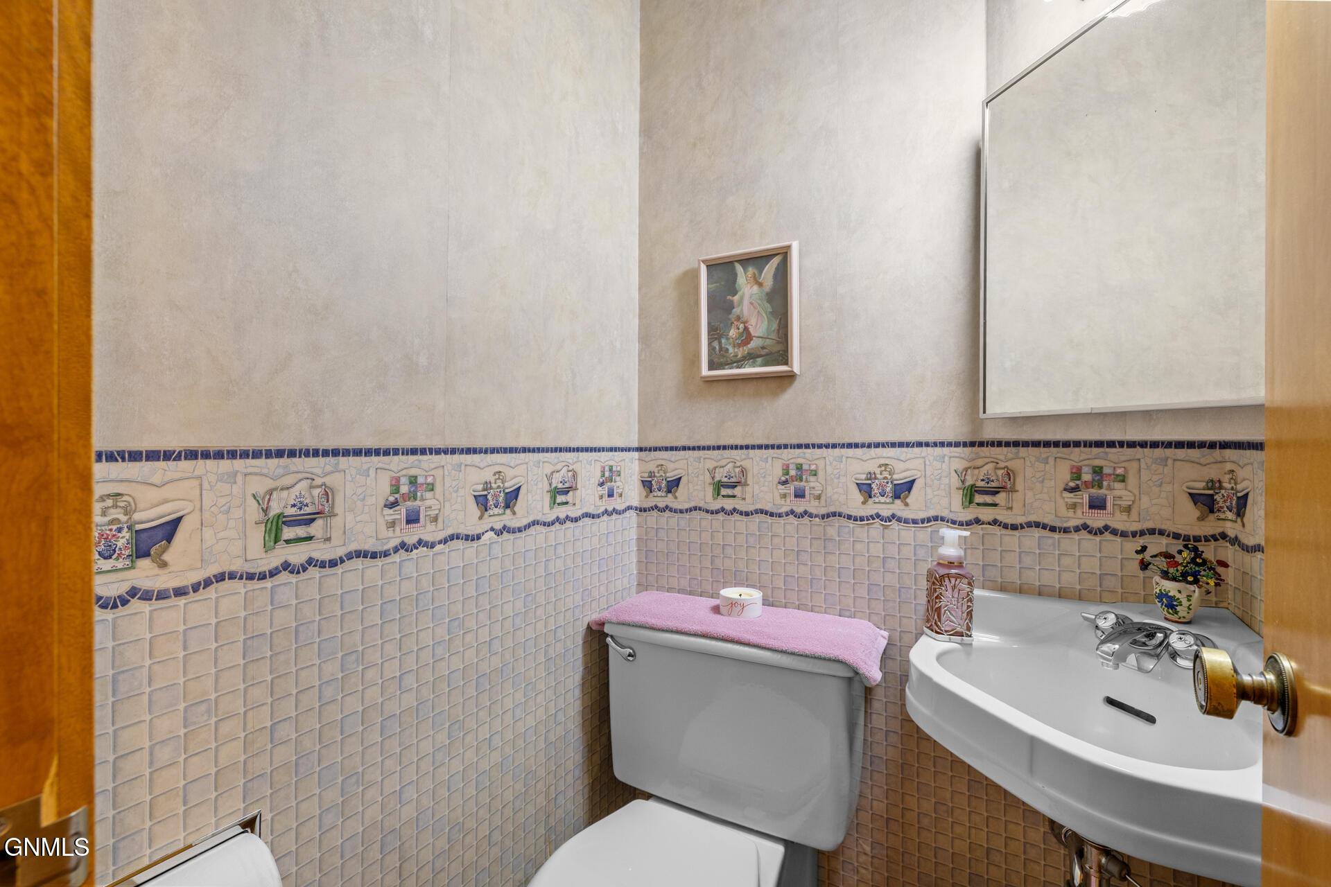 property viewer photo 23