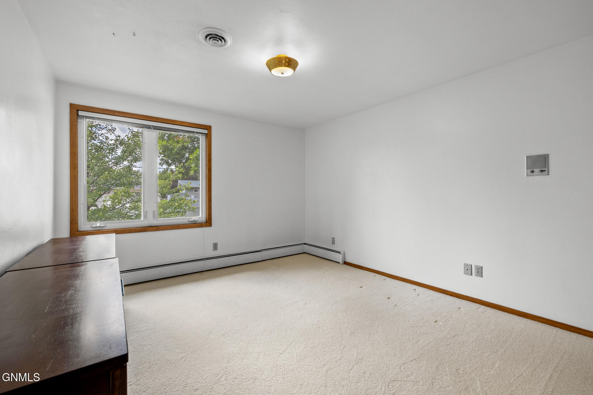 property viewer photo 31