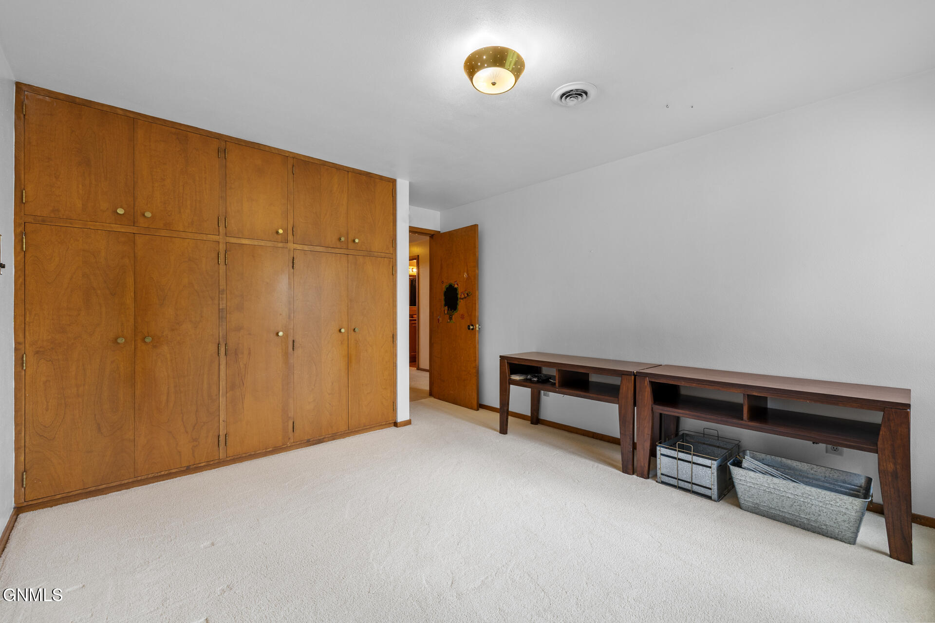 property viewer photo 32