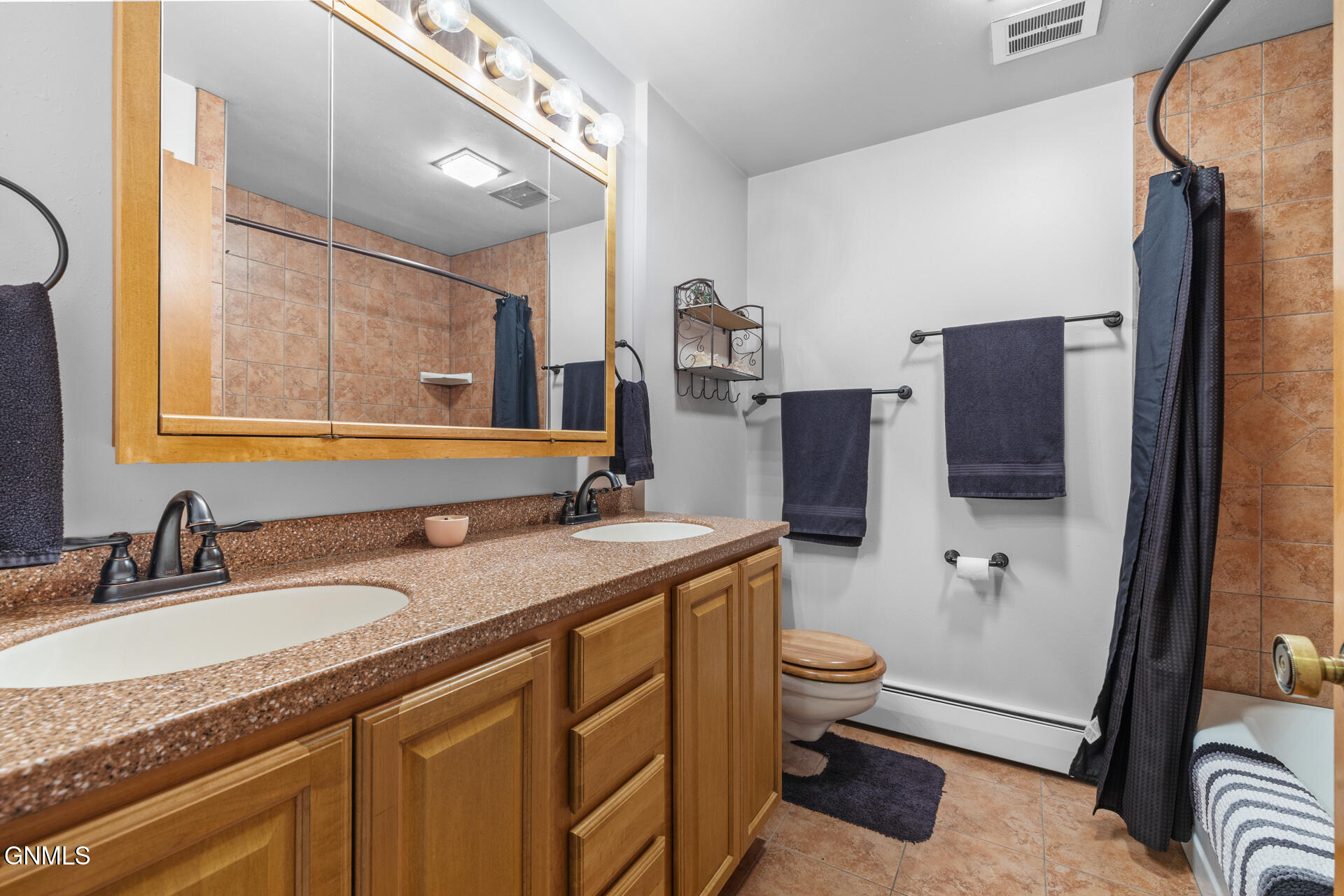 property viewer photo 33