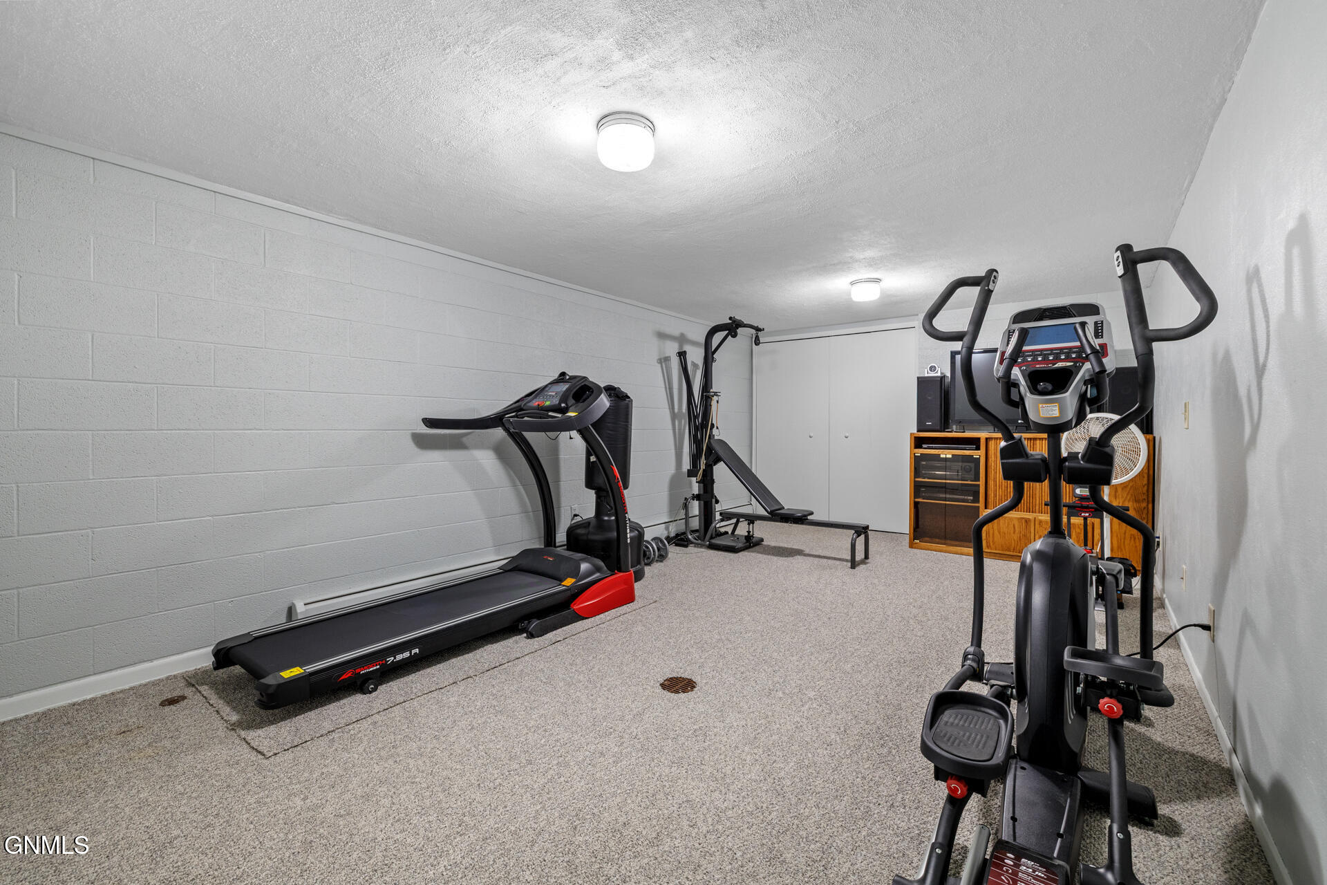 property viewer photo 44