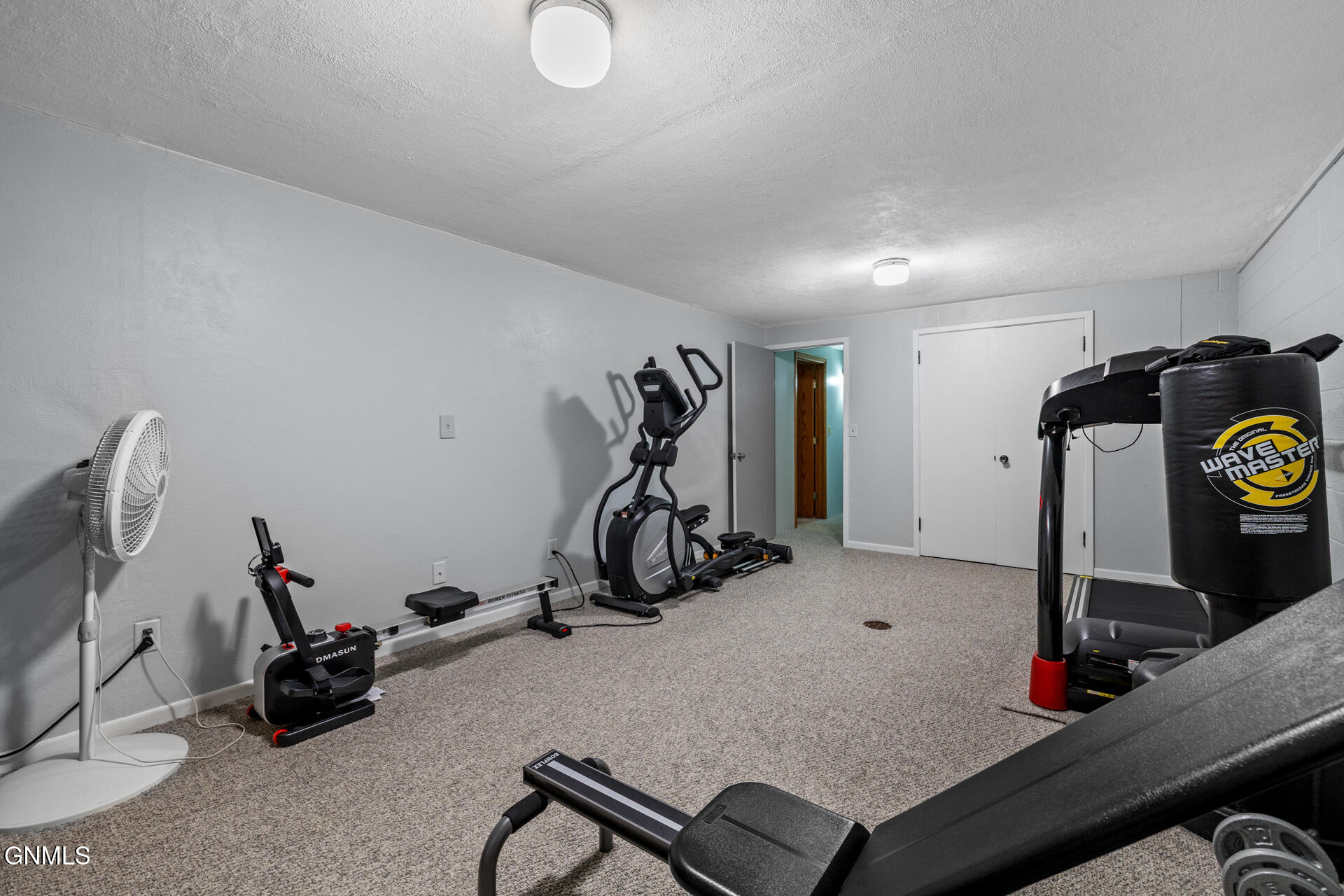 property viewer photo 45