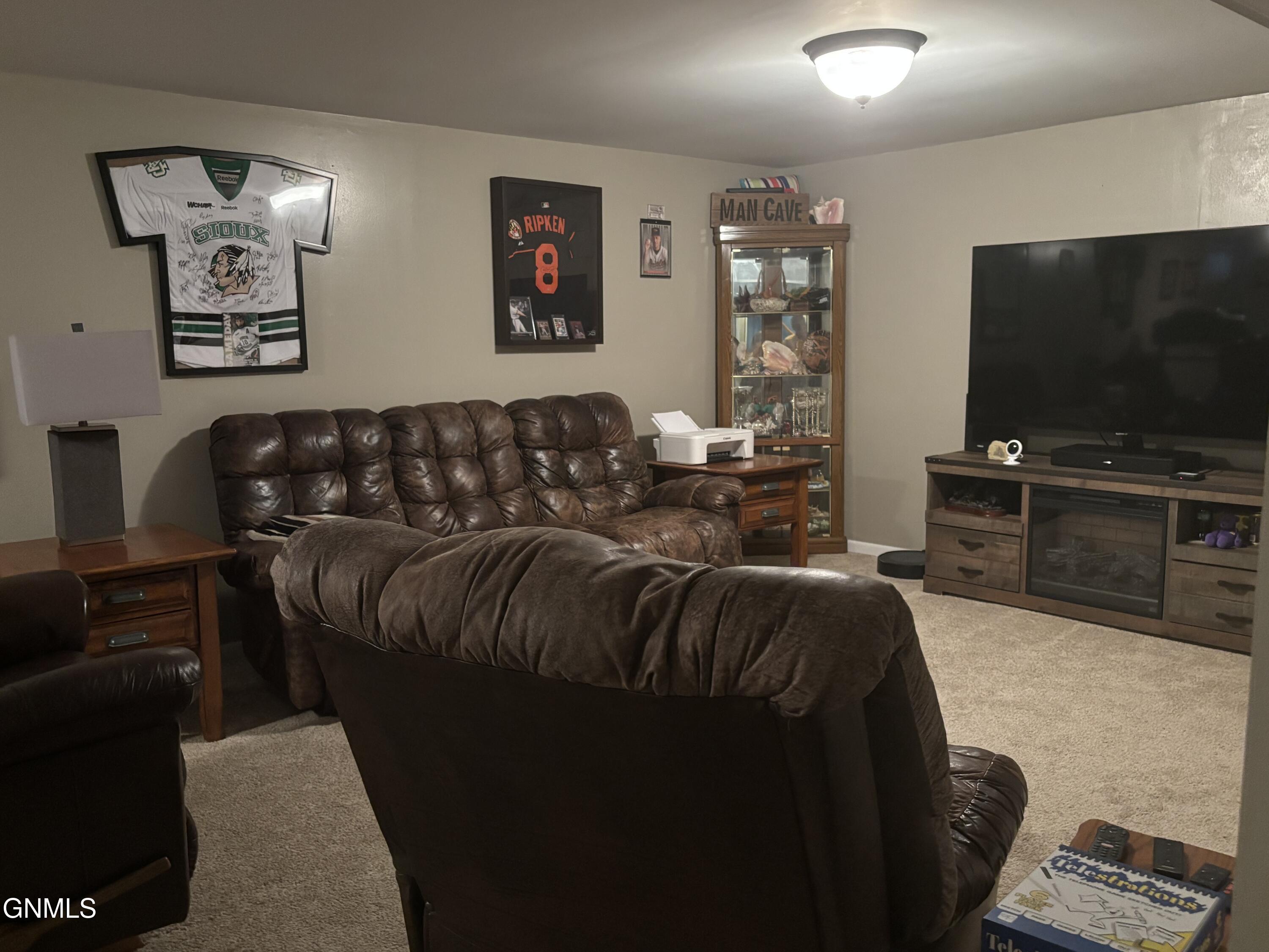 property viewer photo 23