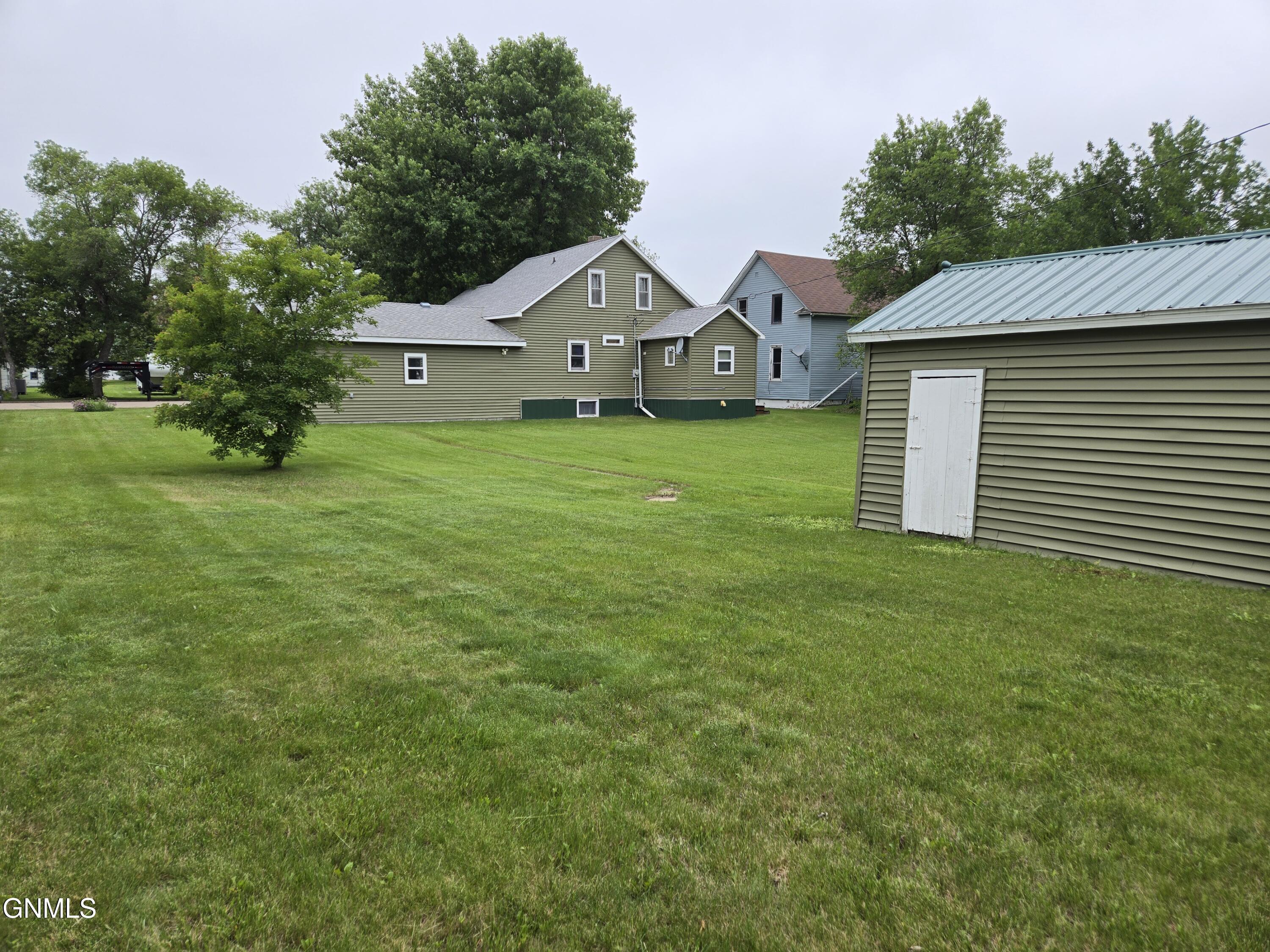 property viewer photo 34