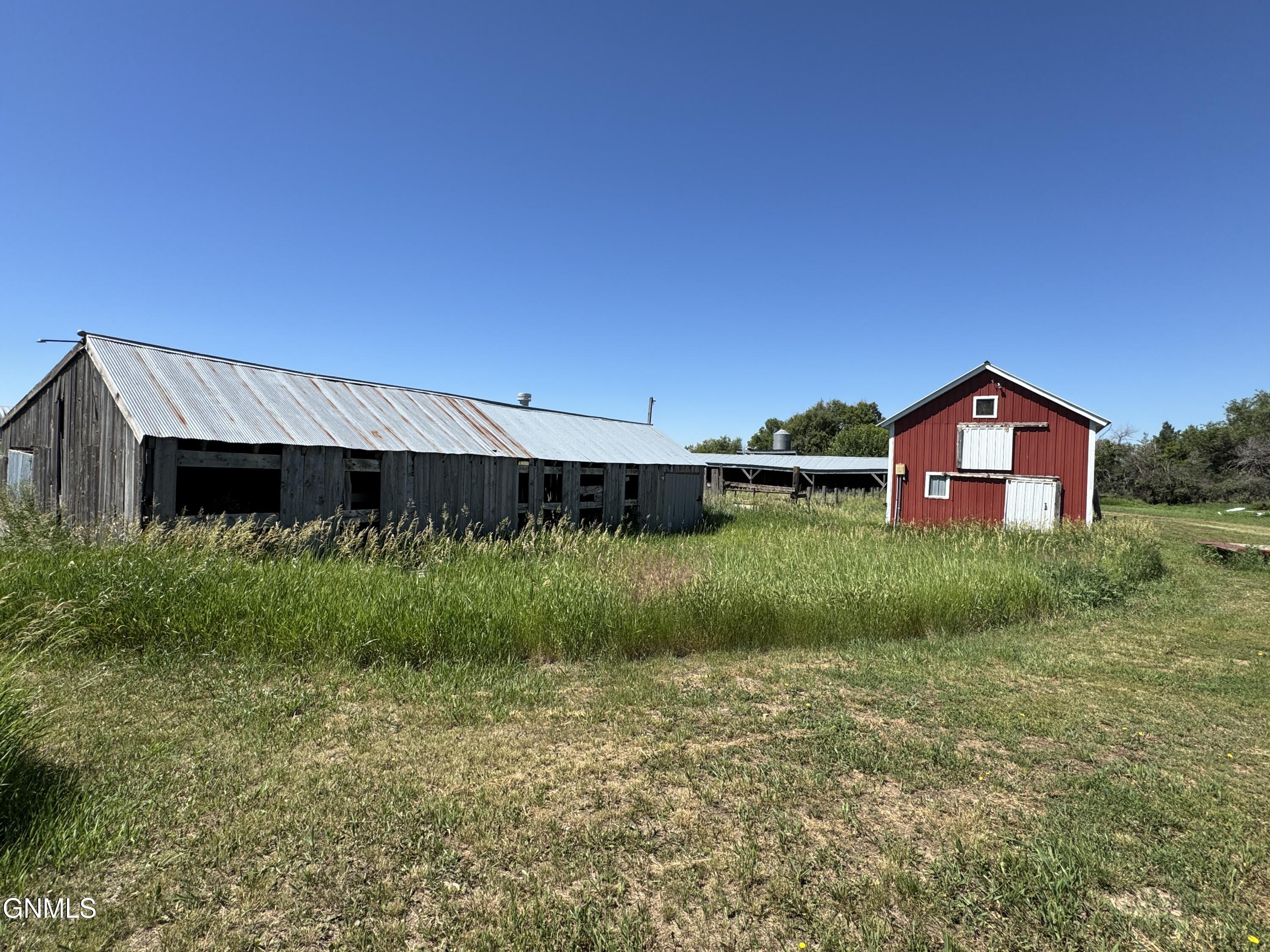main property photo 50