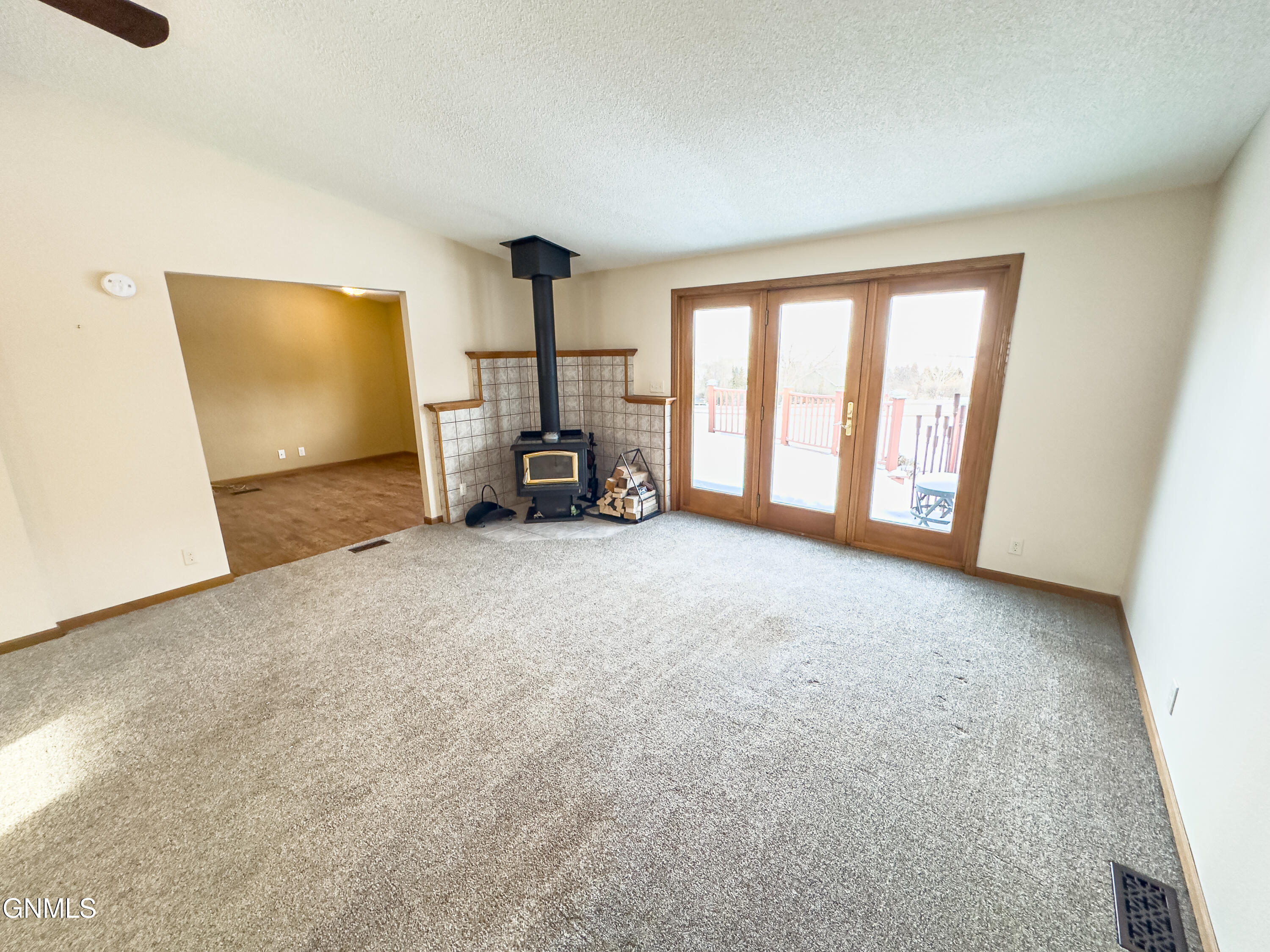 property viewer photo 22