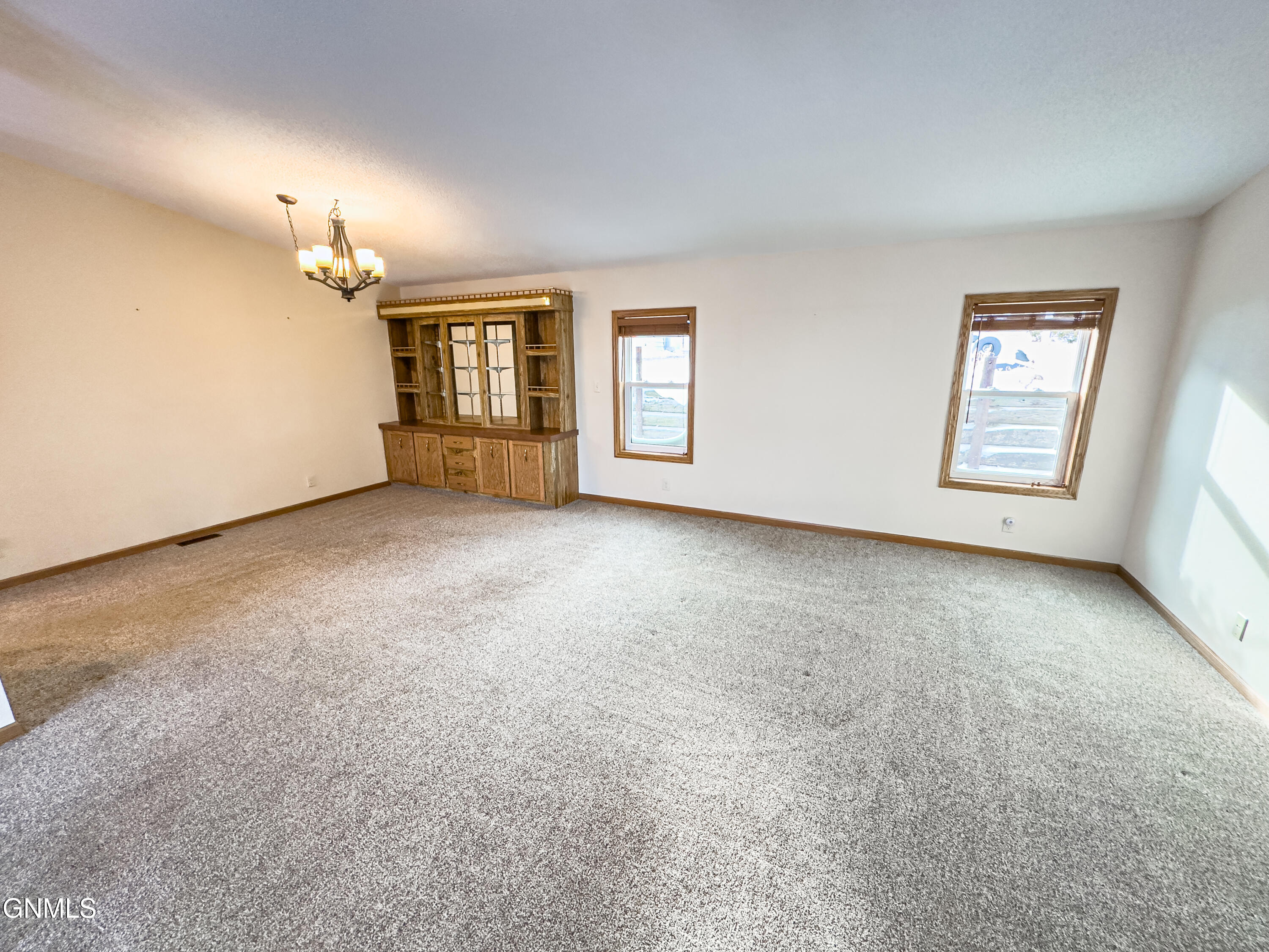 property viewer photo 34