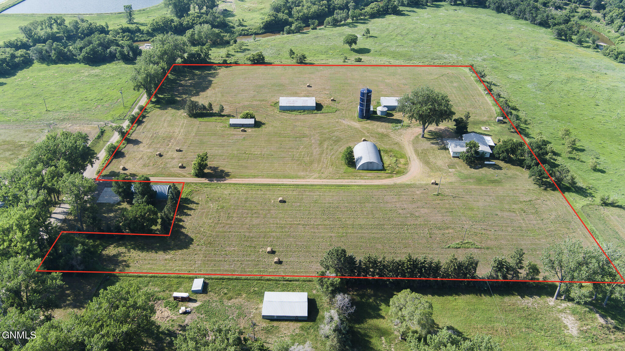 main property photo 68