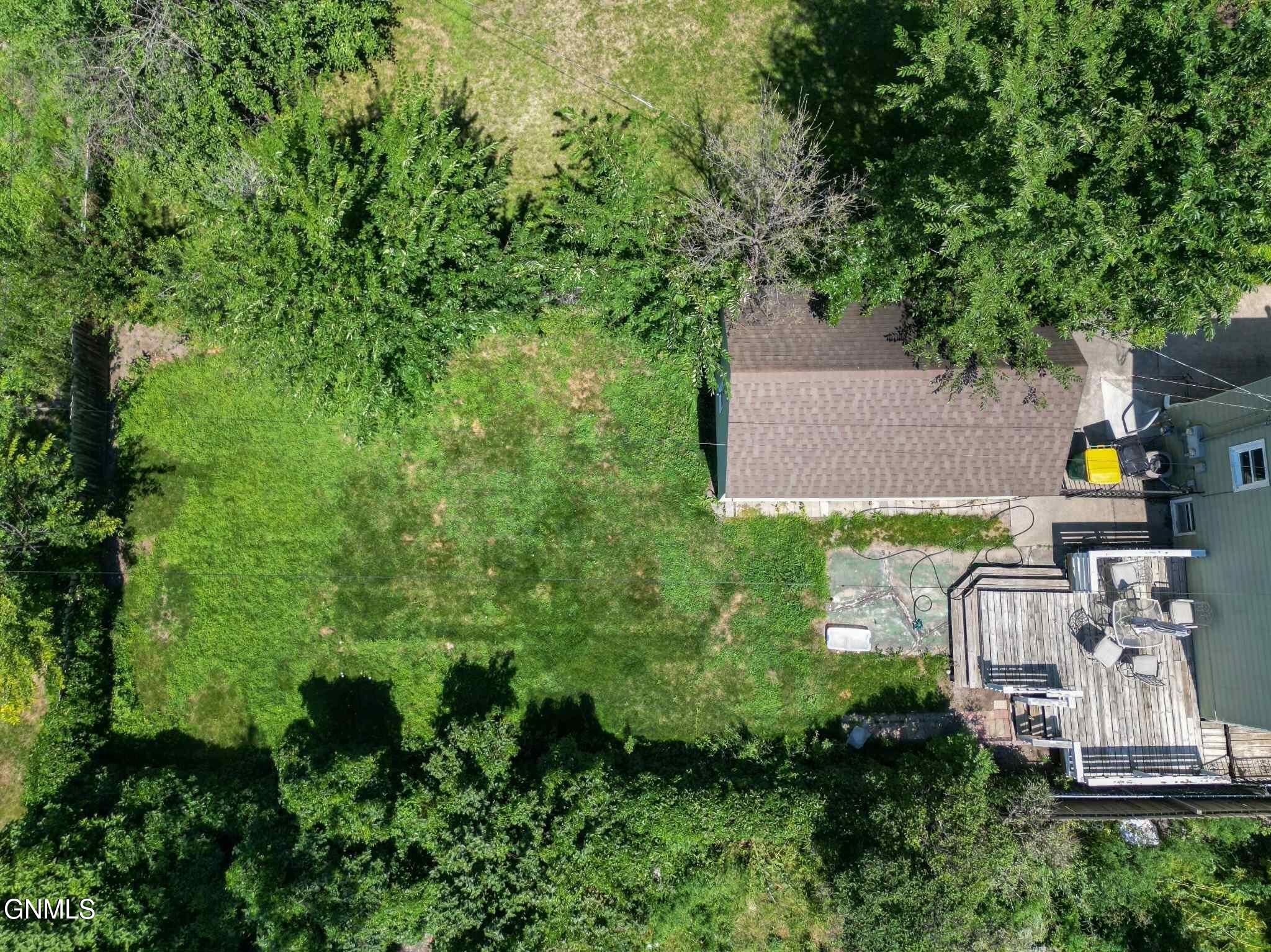 property viewer photo 18