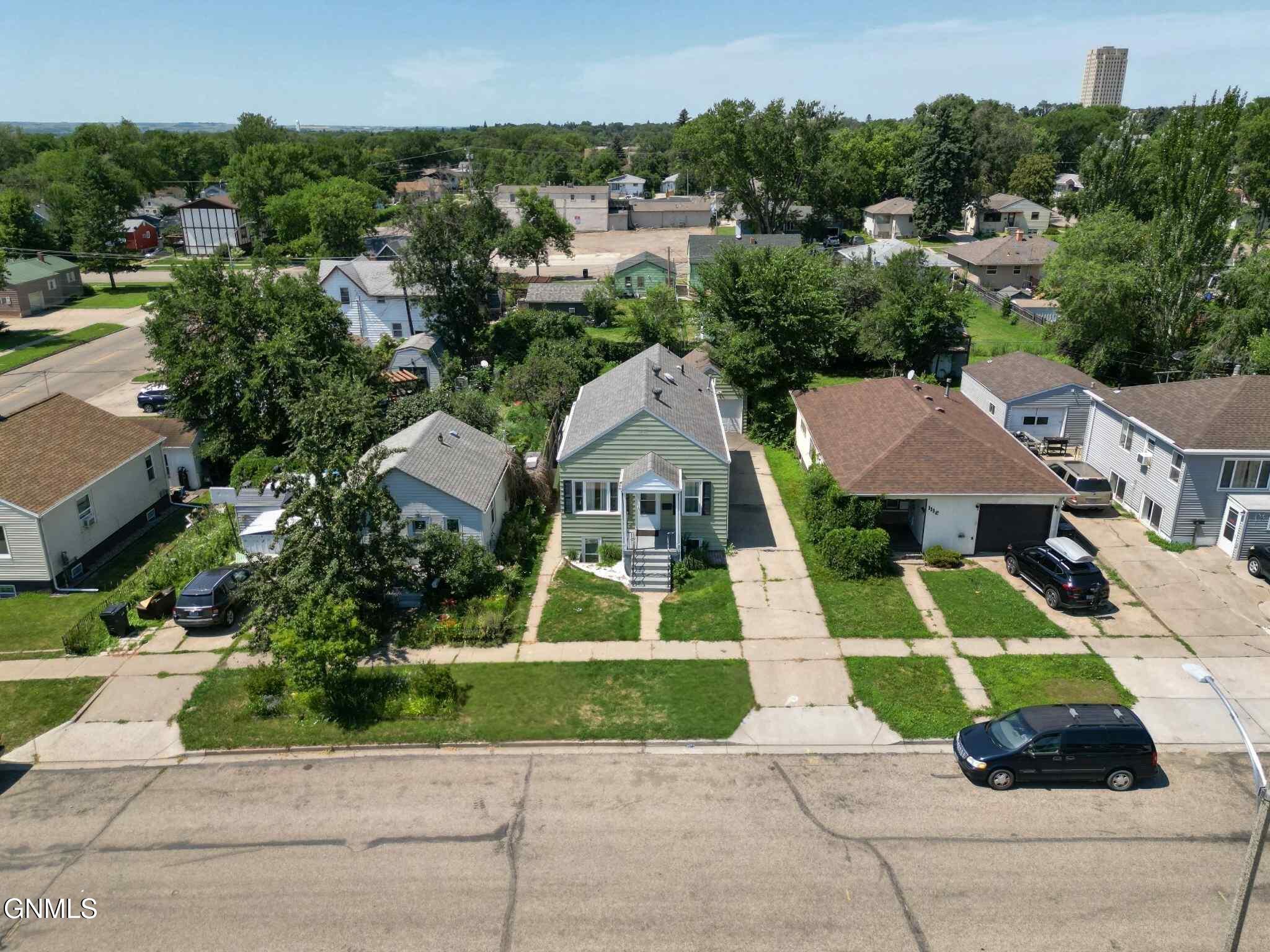 property viewer photo 2