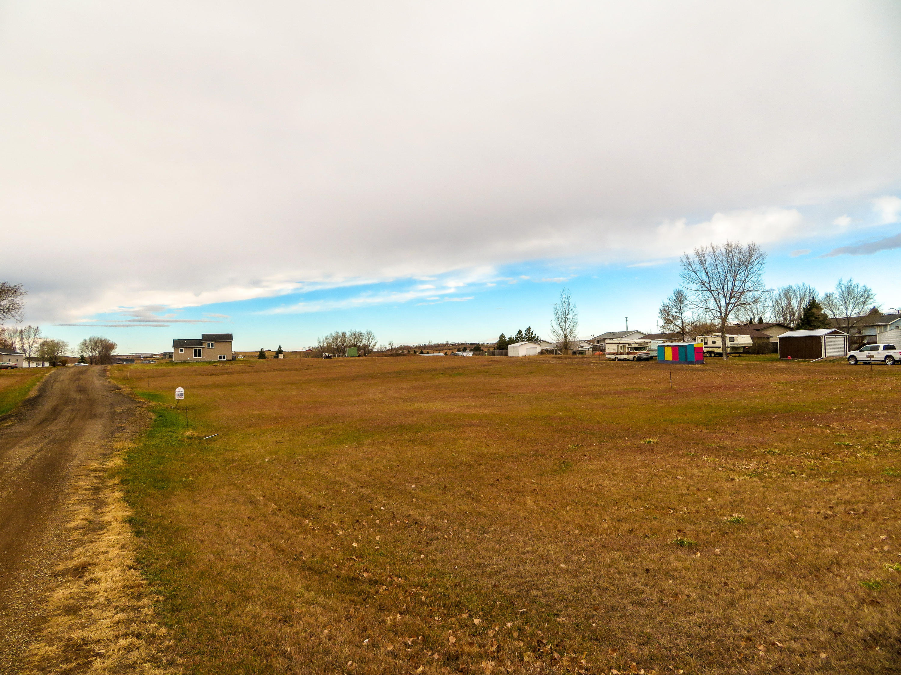 main property photo 9