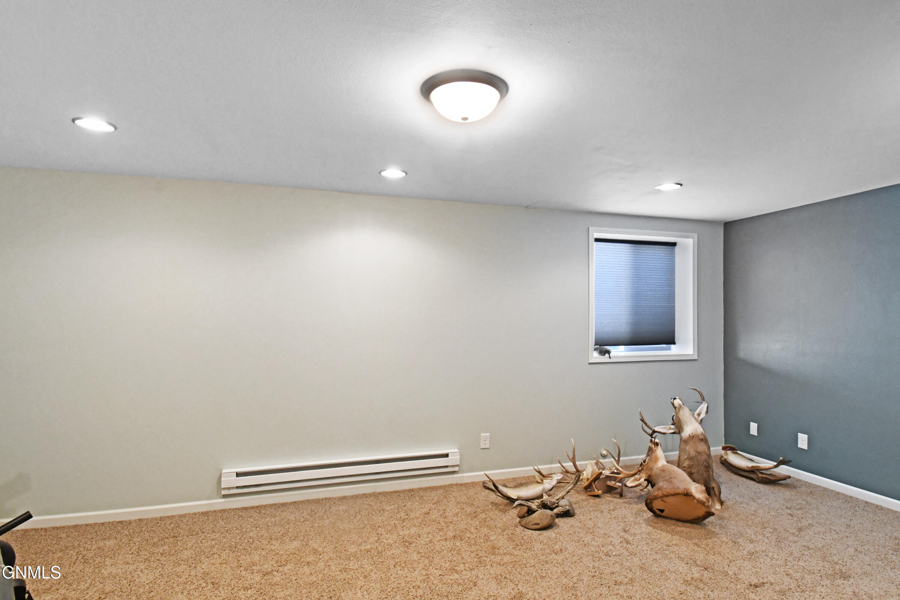 property viewer photo 38