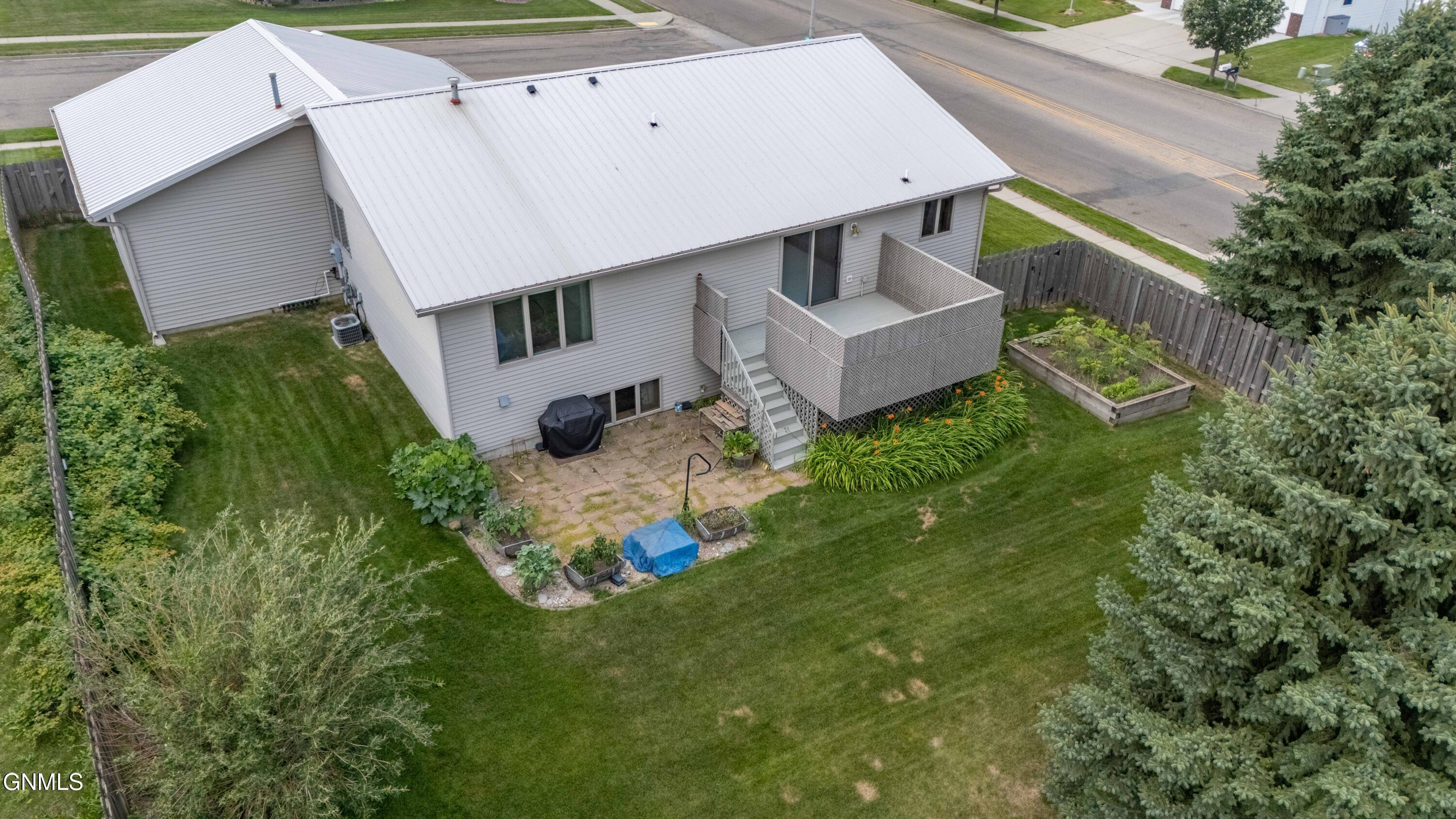property viewer photo 17