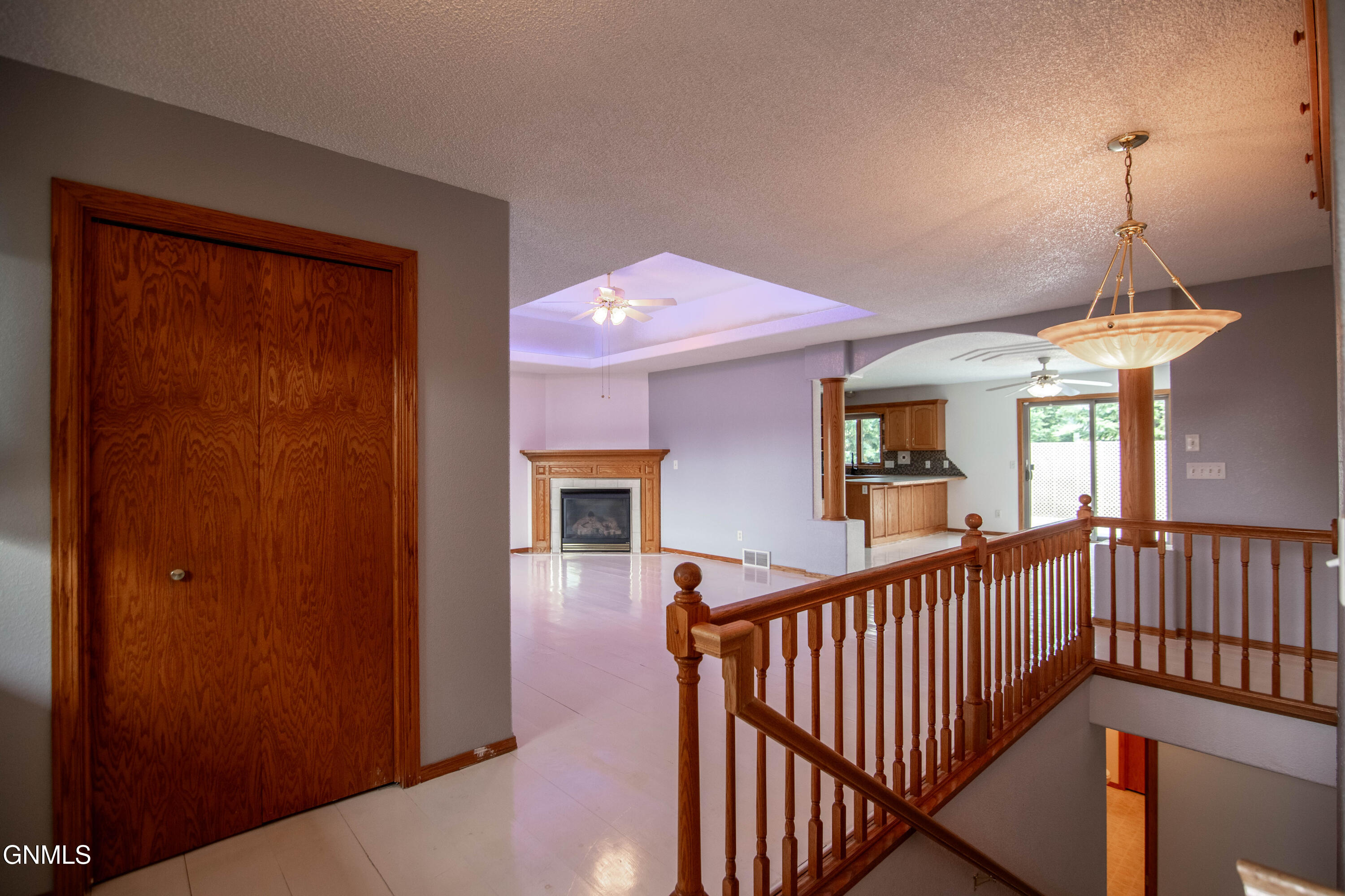 property viewer photo 2