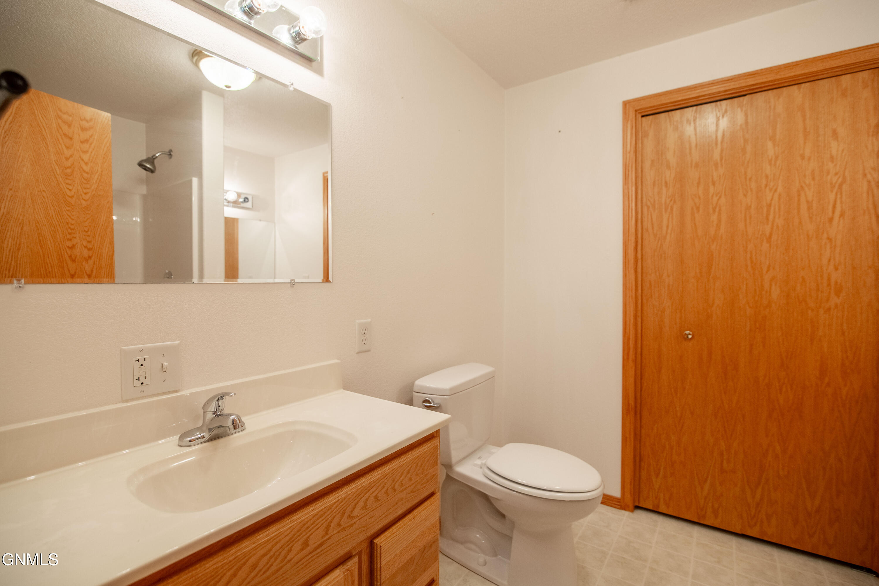 property viewer photo 21