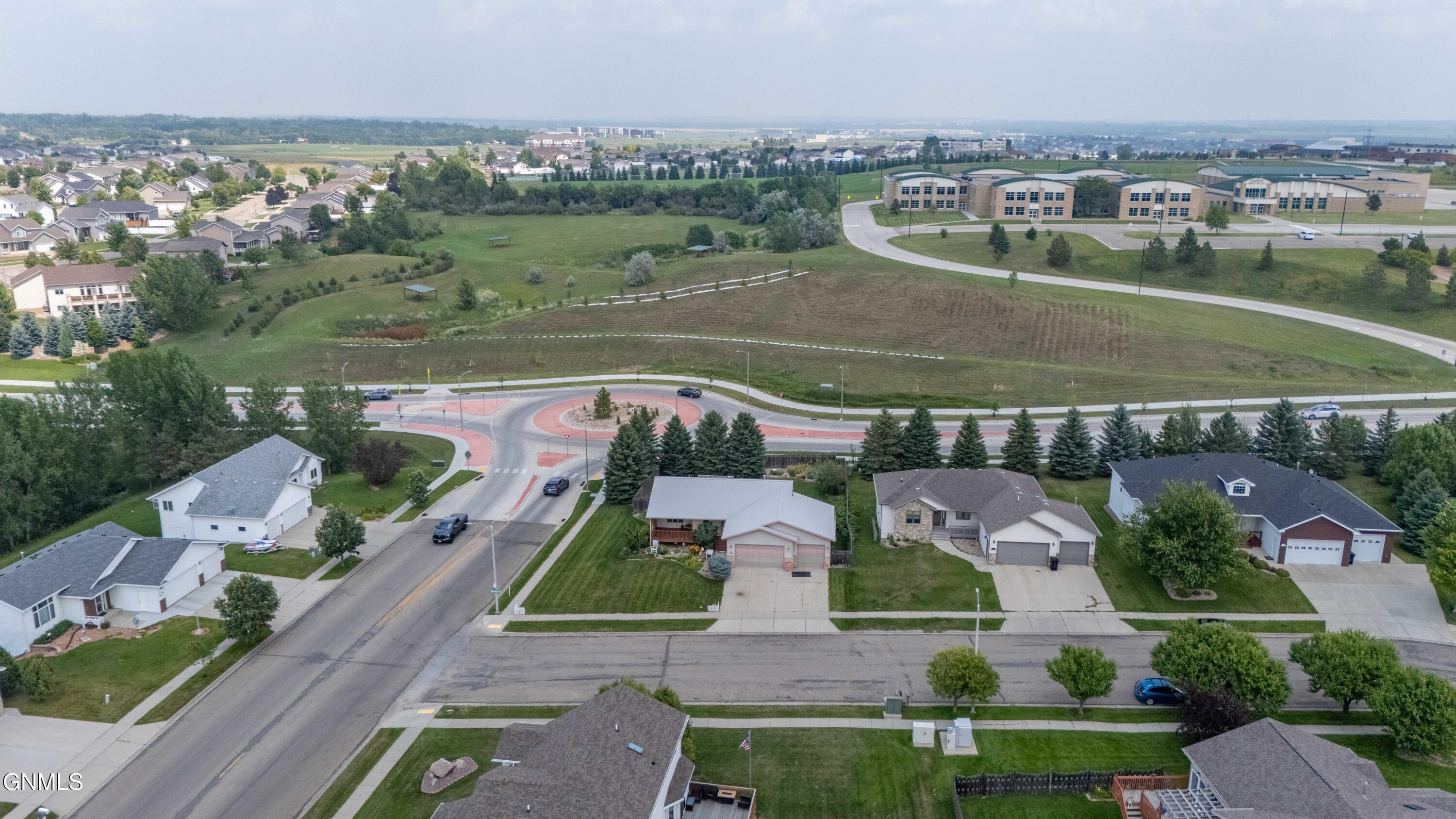 property viewer photo 24