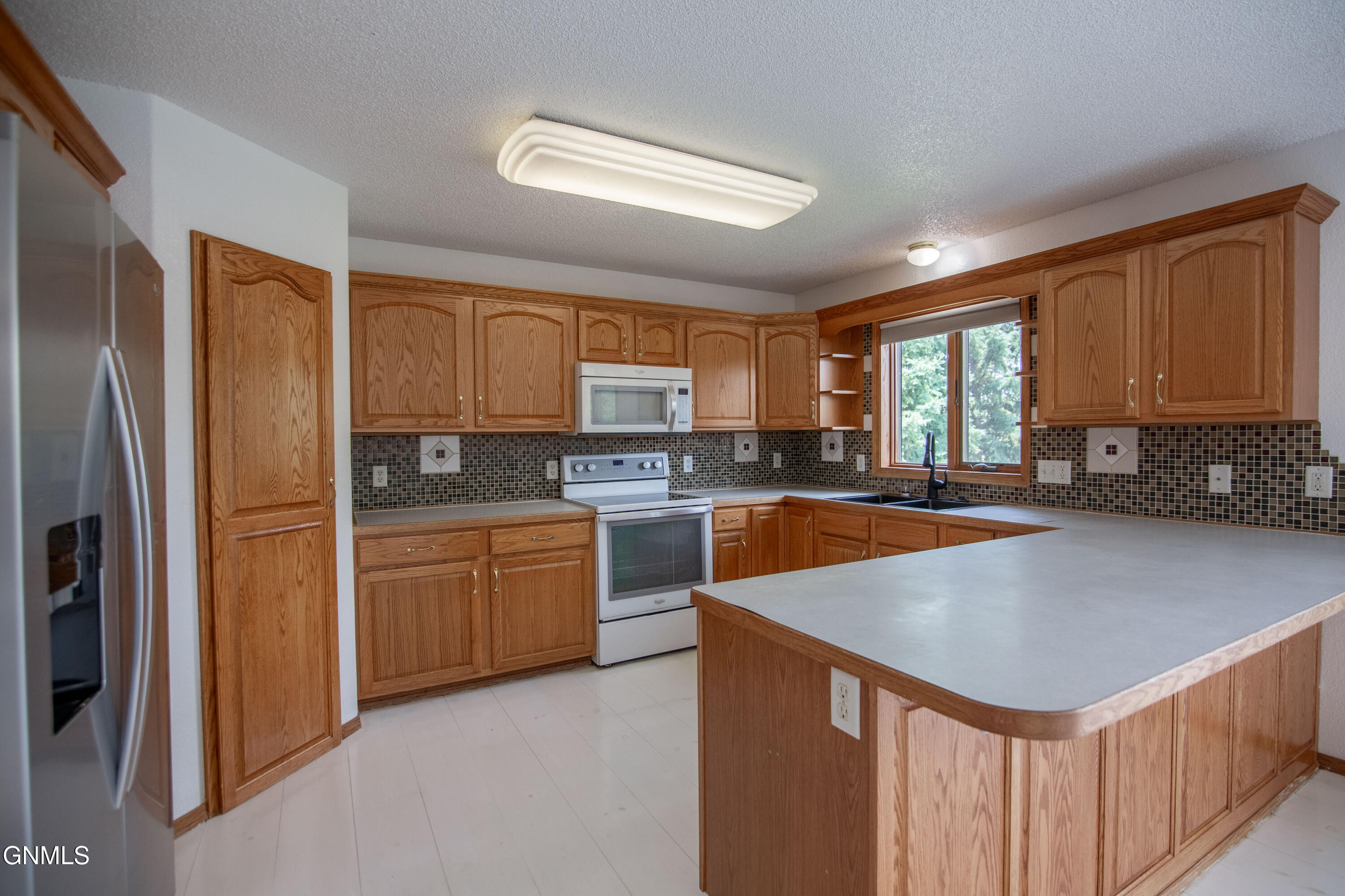 property viewer photo 8