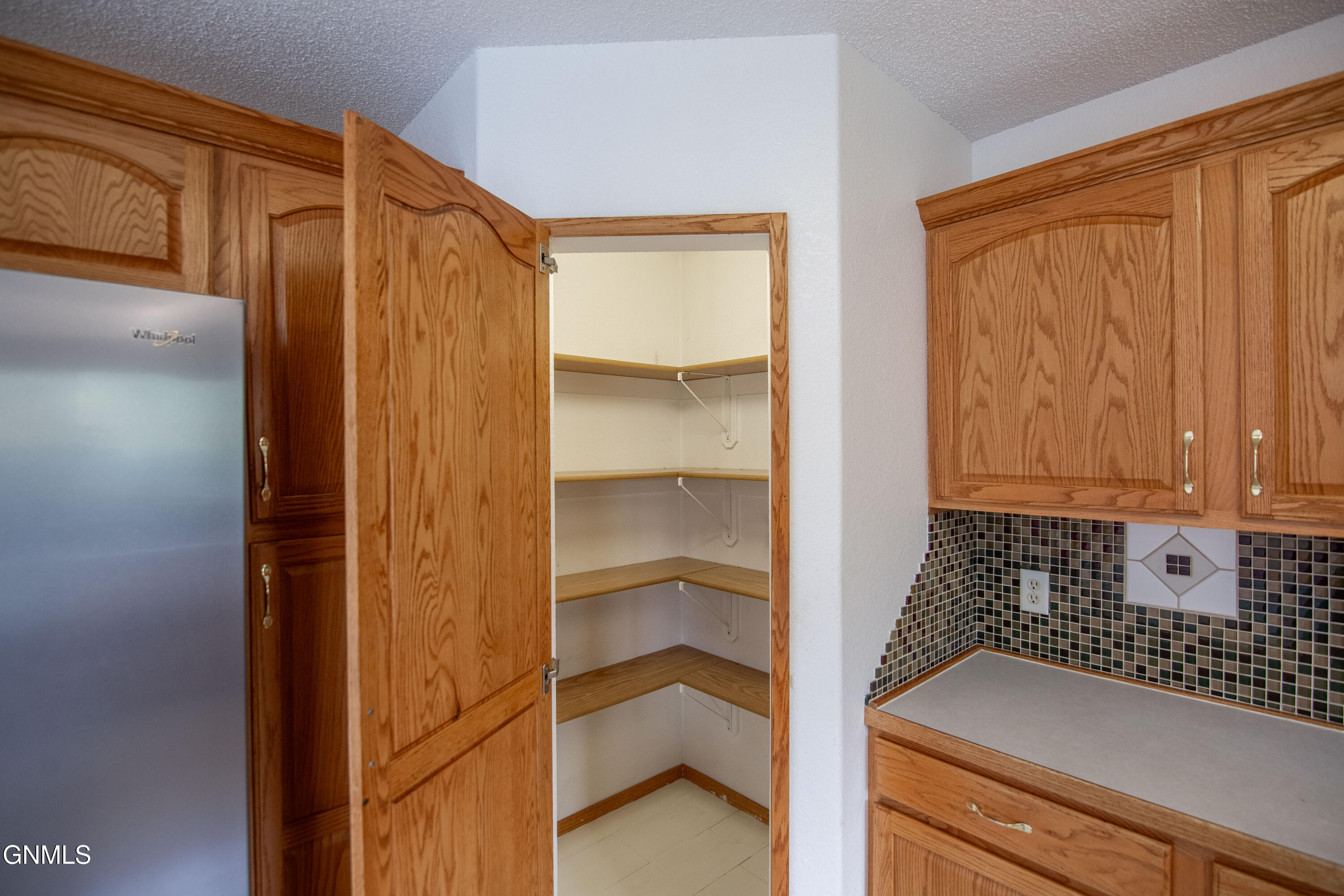 property viewer photo 9