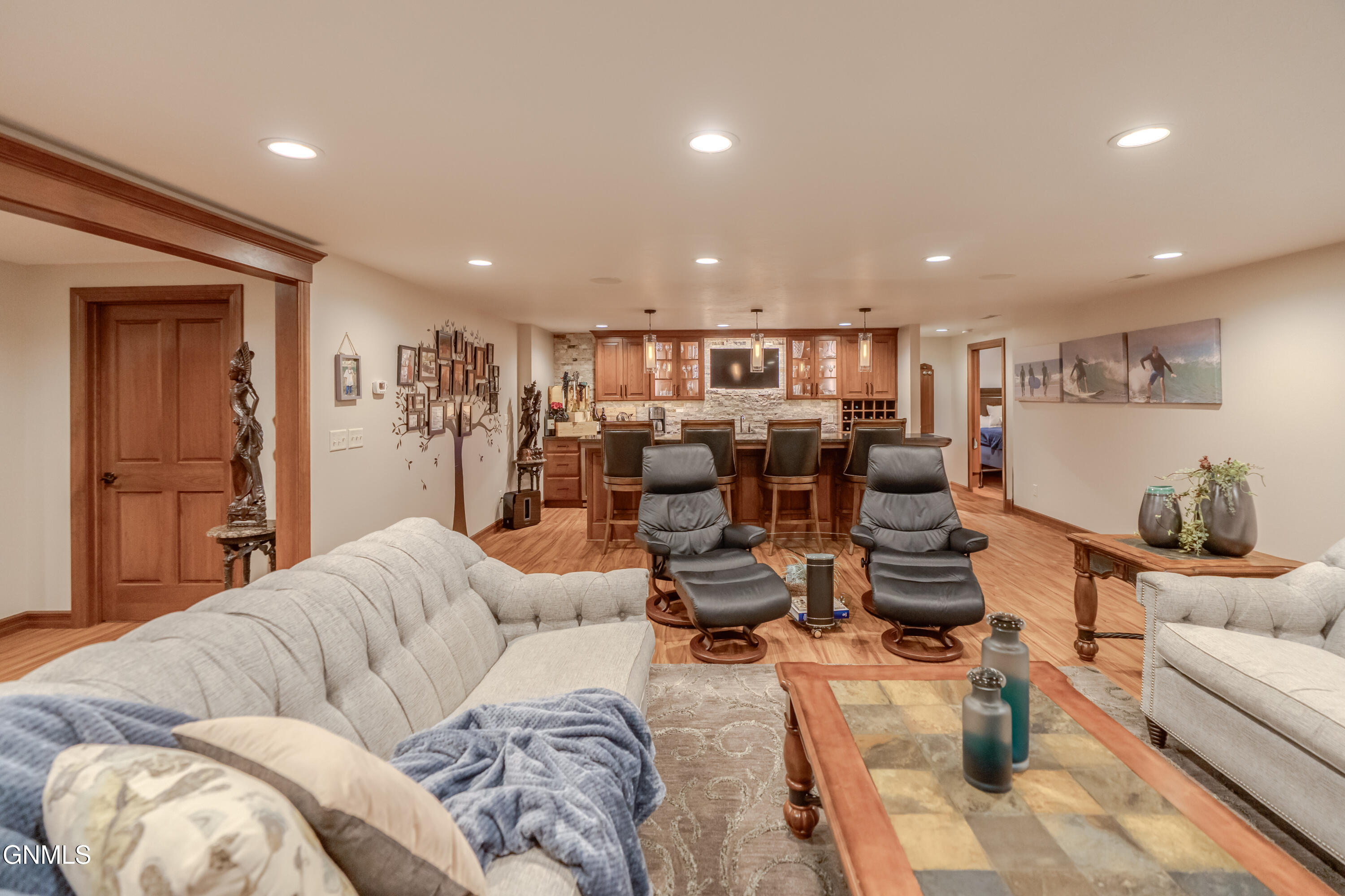 main property photo 110