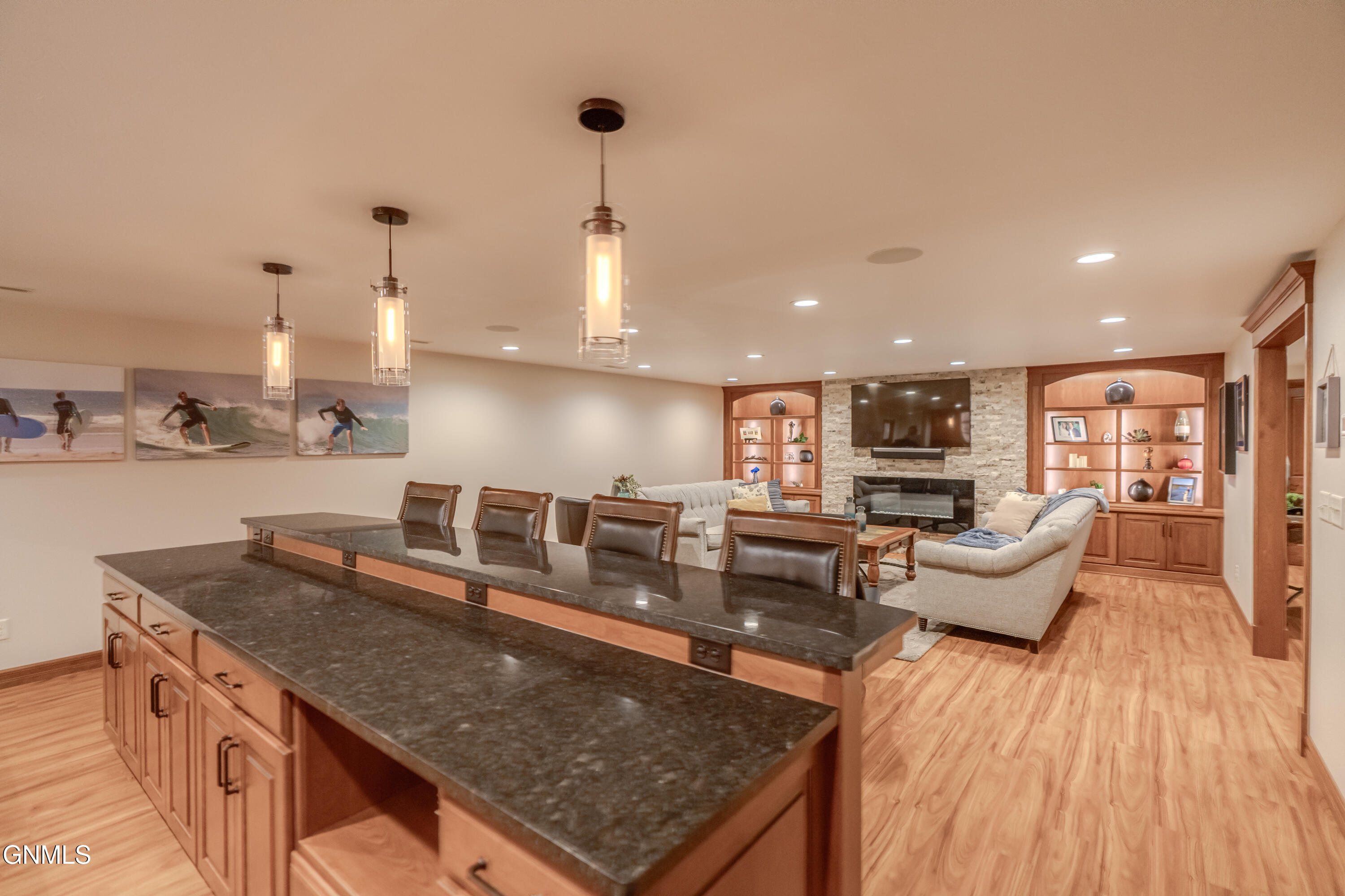main property photo 111