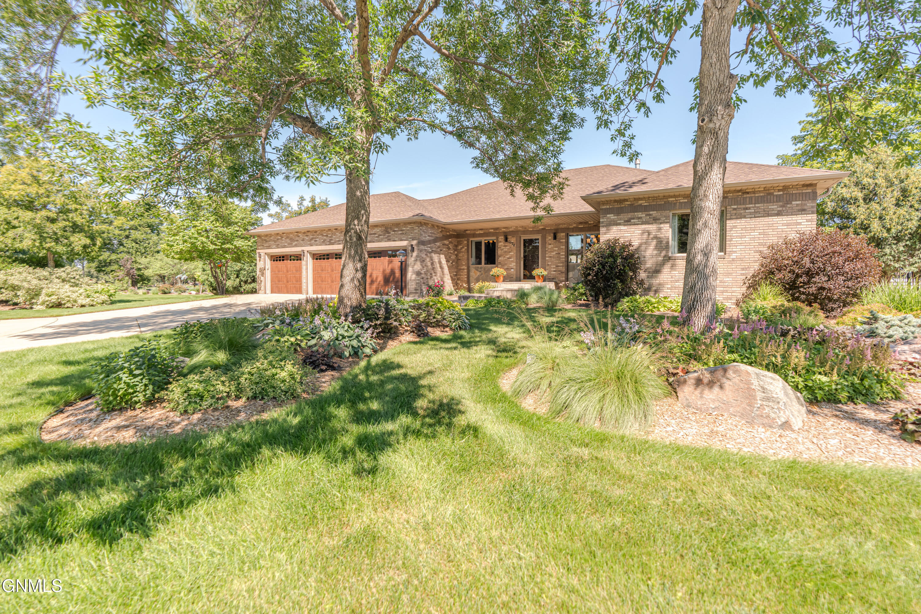 main property photo 132