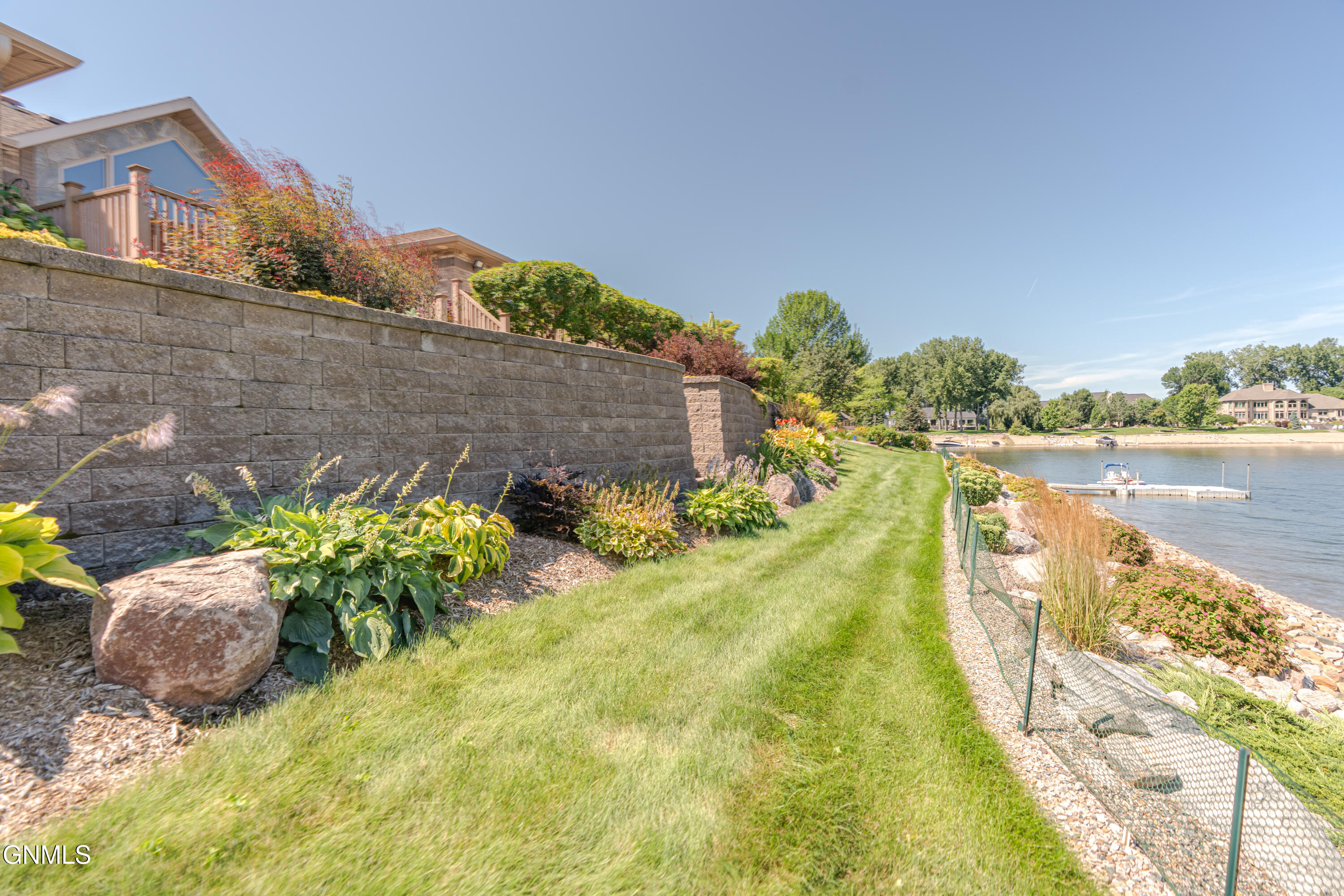 main property photo 158