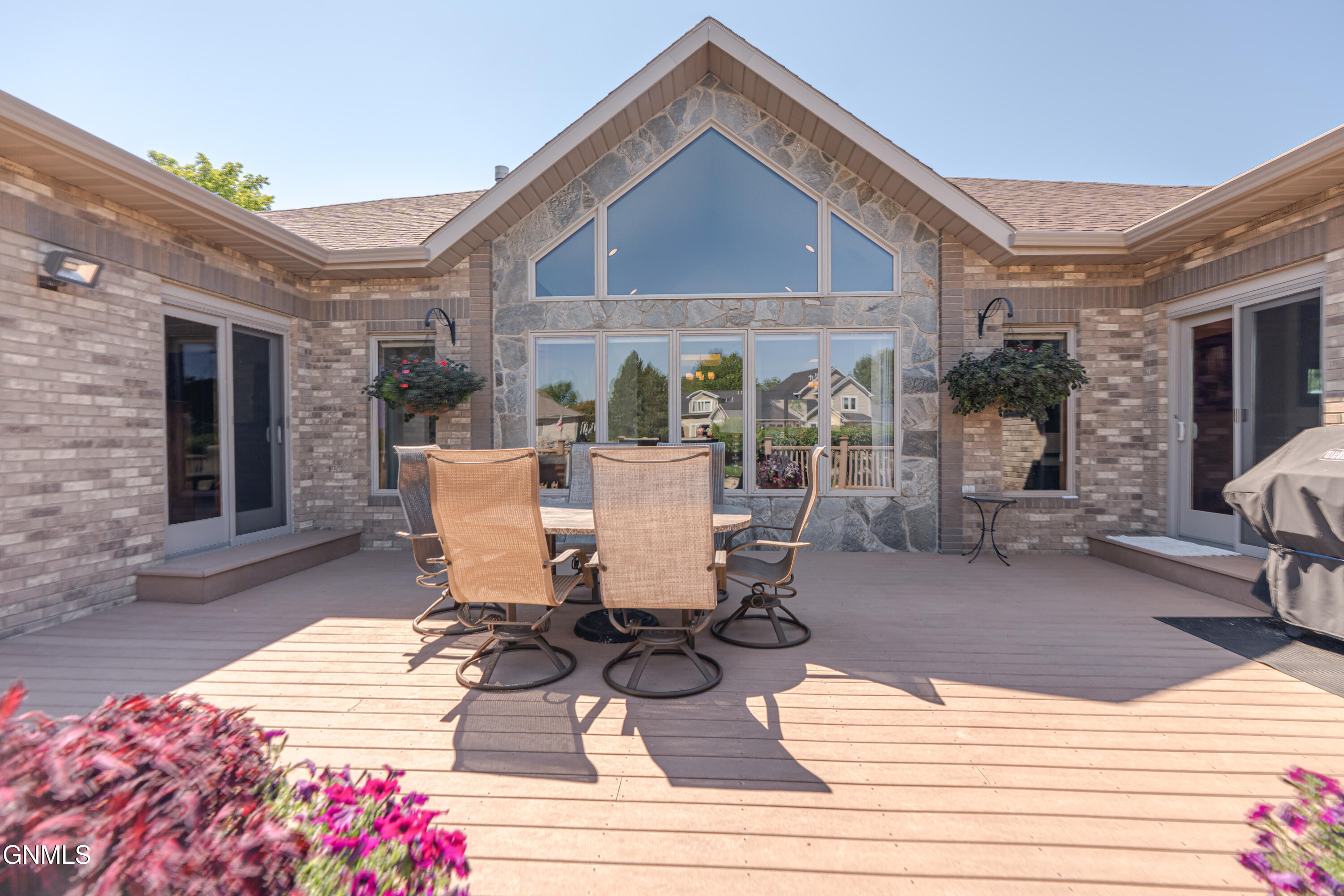 main property photo 160
