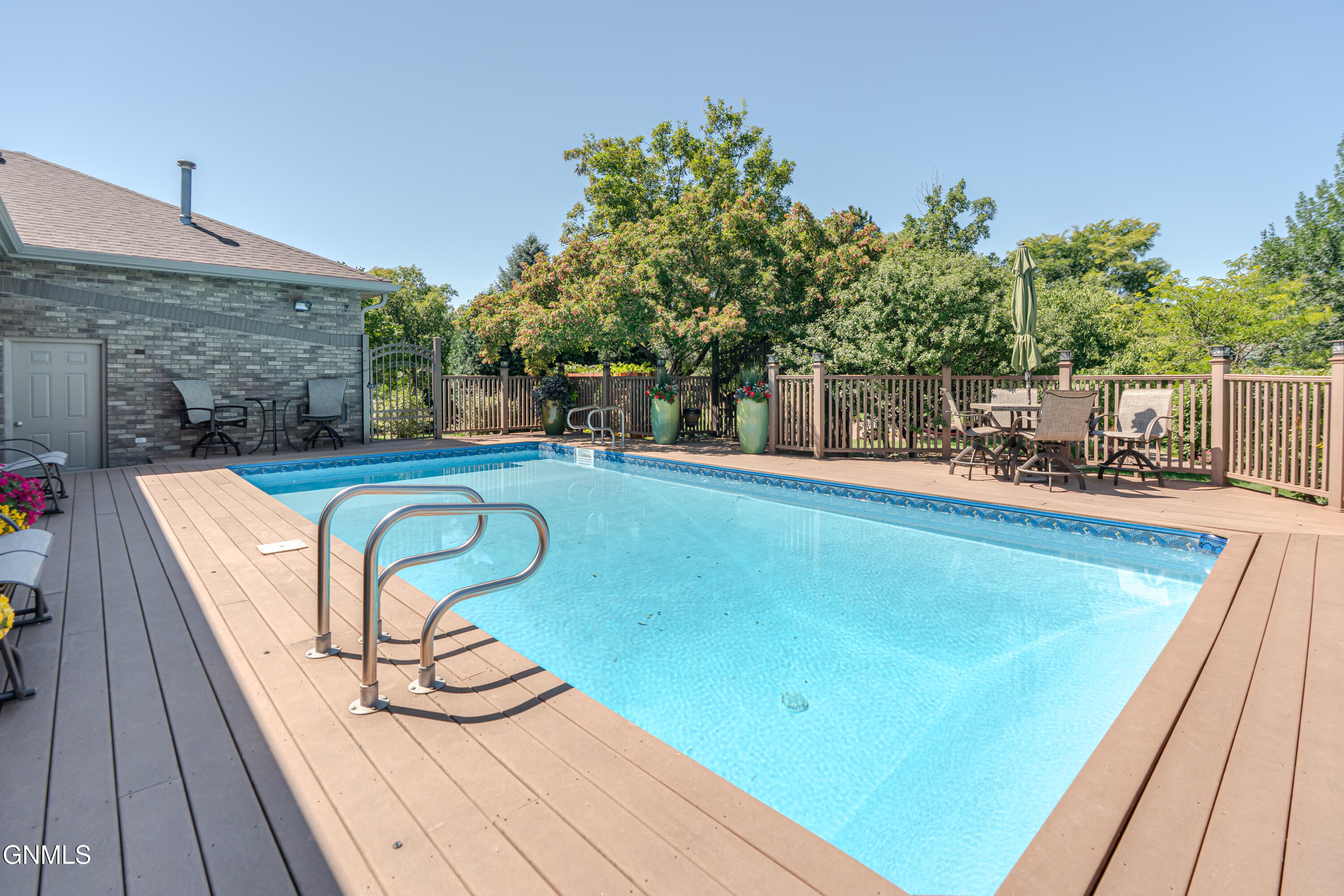main property photo 164