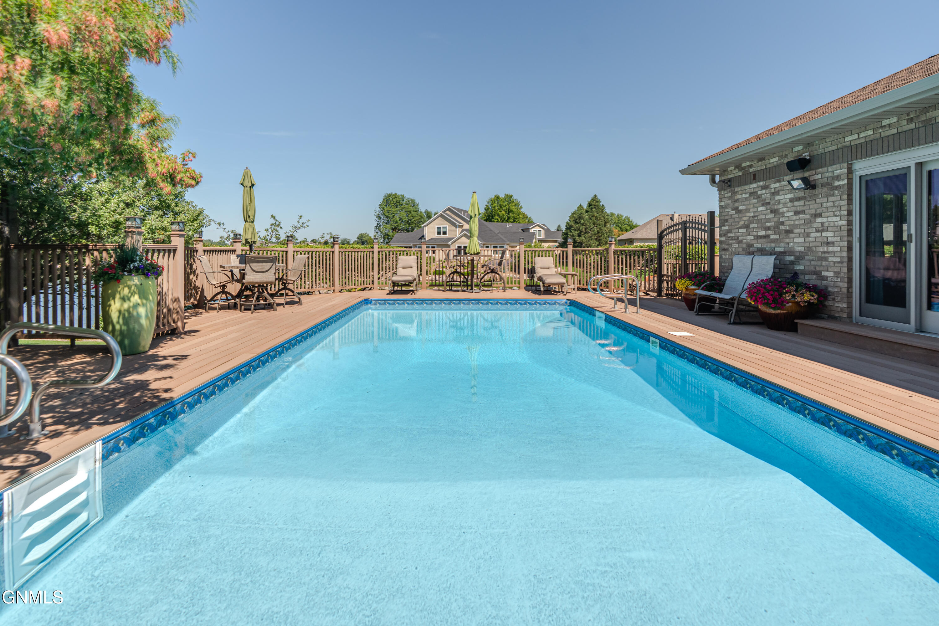 main property photo 168