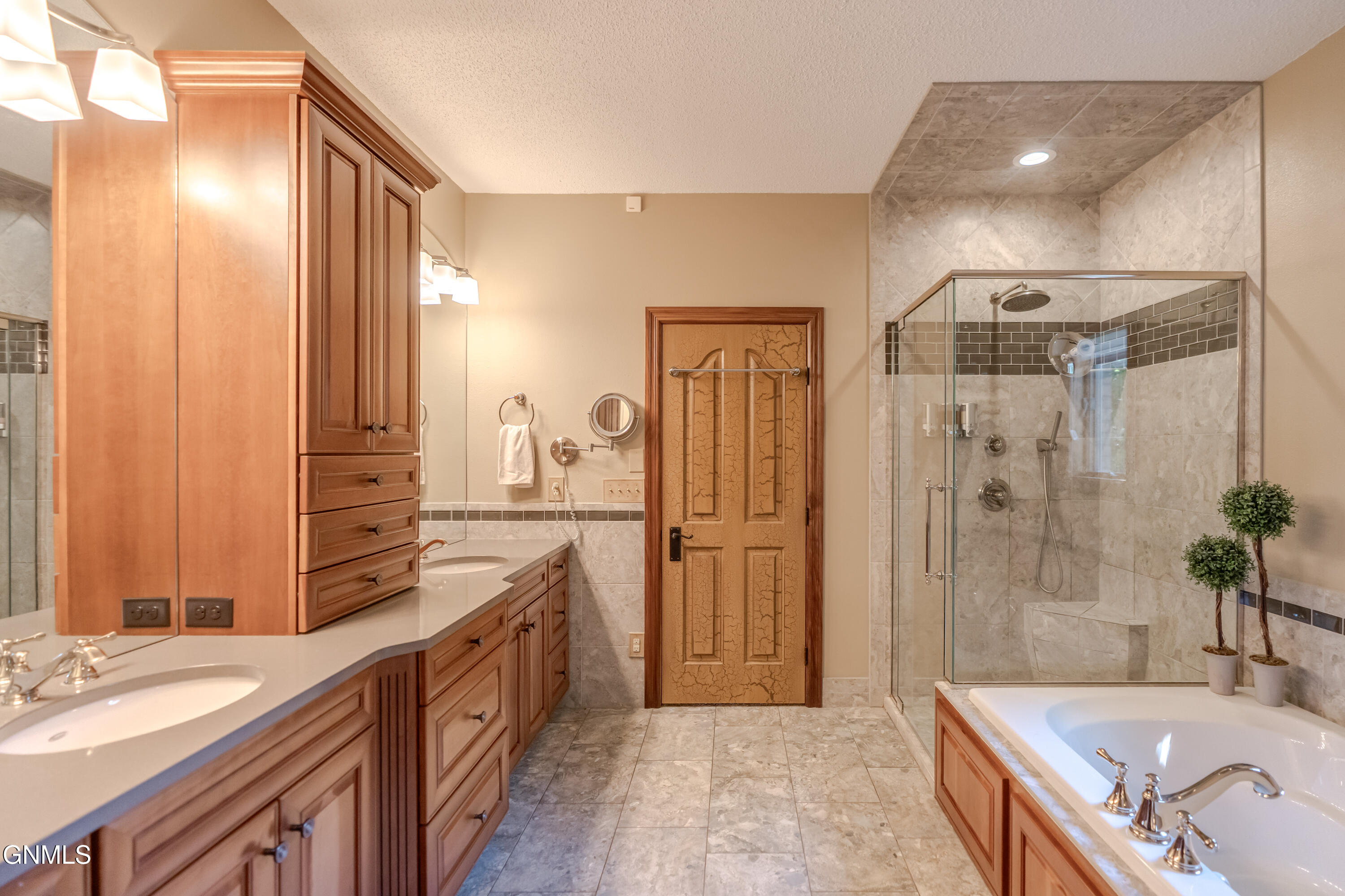 main property photo 56