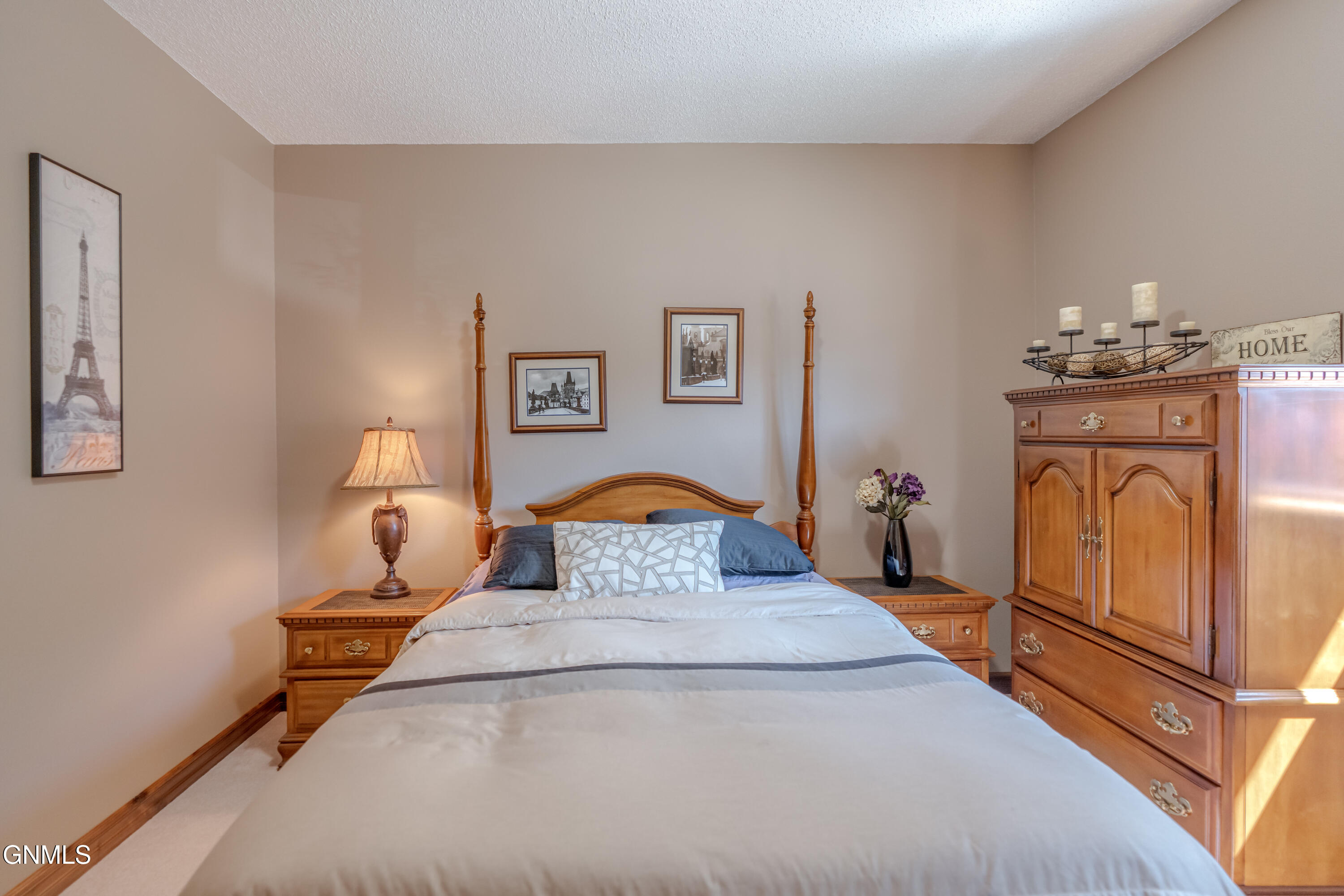 main property photo 67