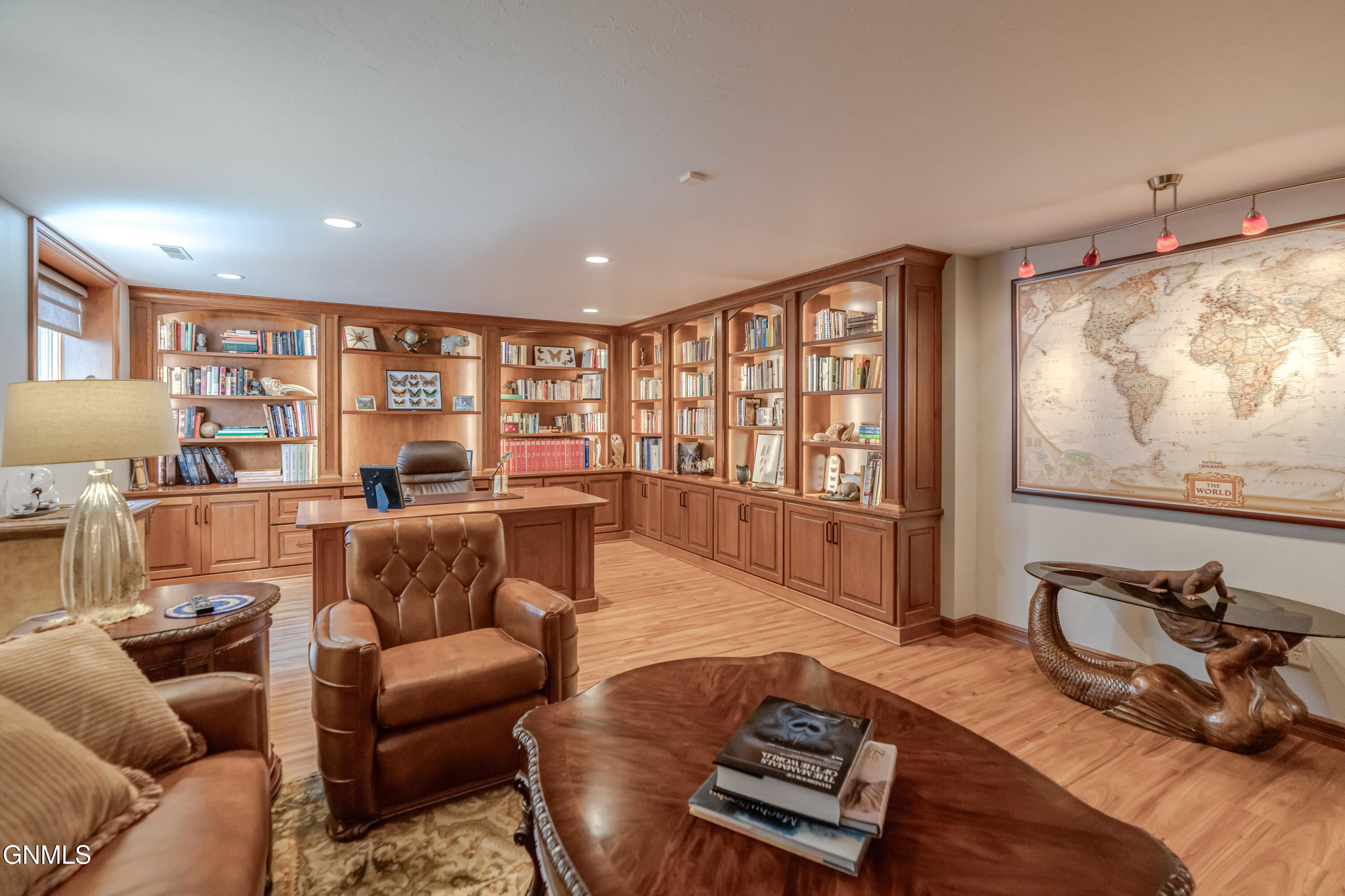 main property photo 83