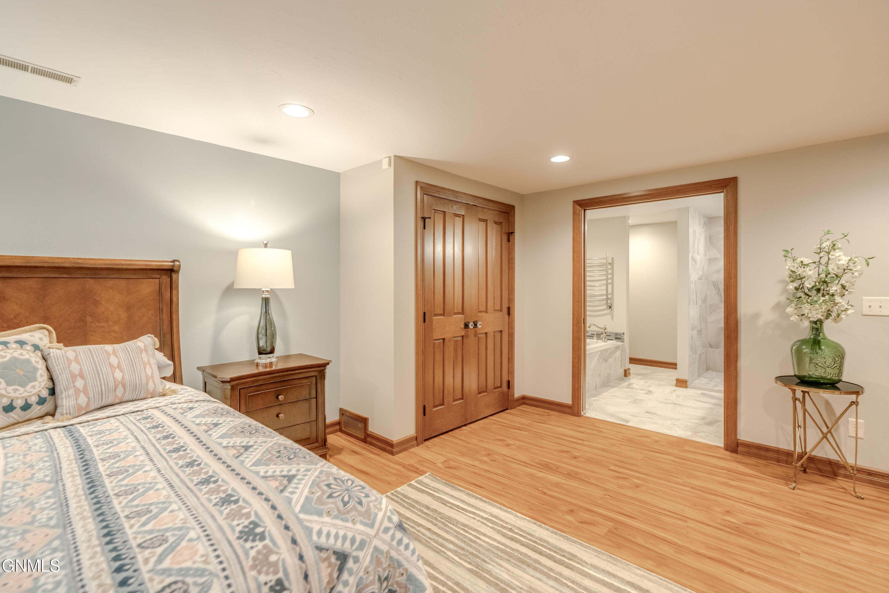 main property photo 92