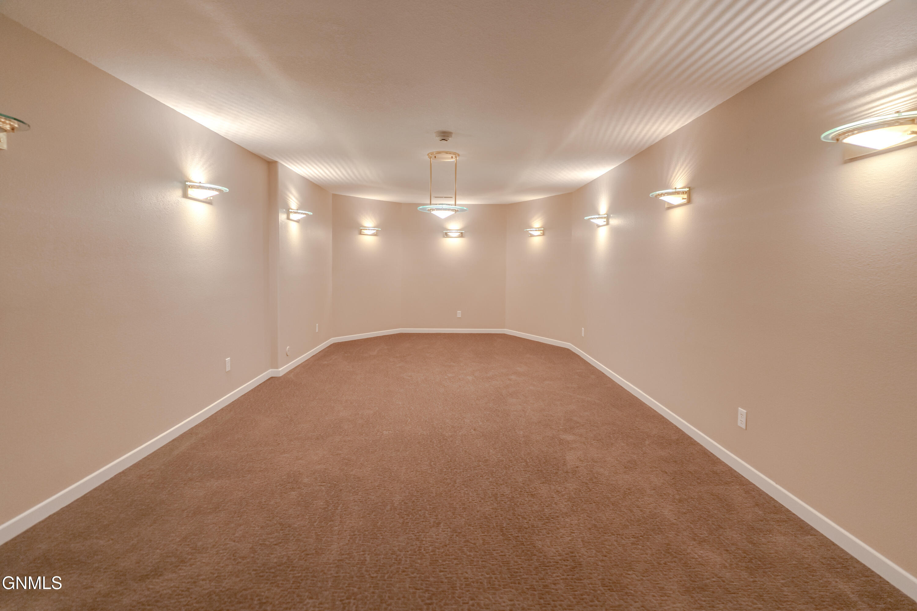 main property photo 61