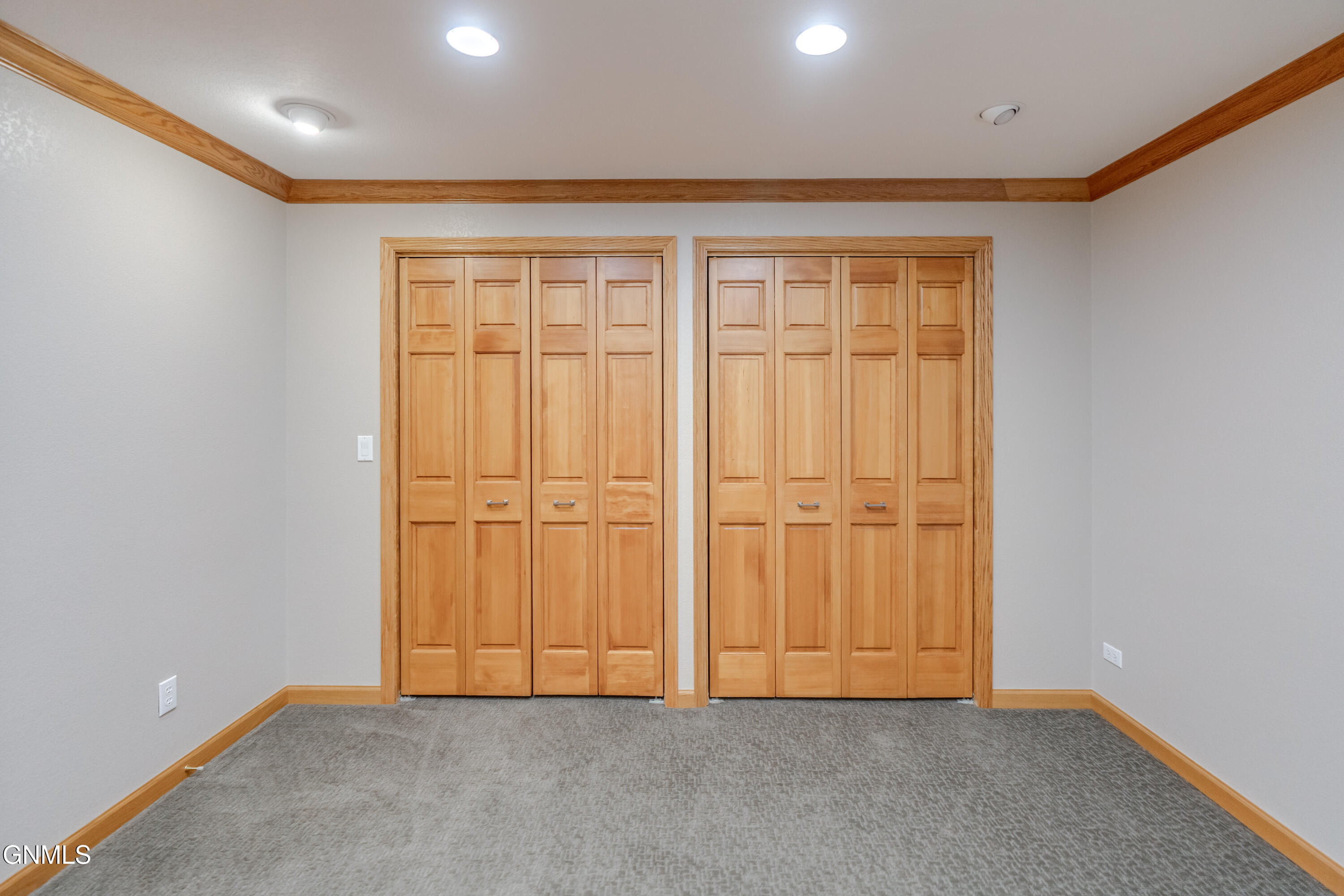 main property photo 67
