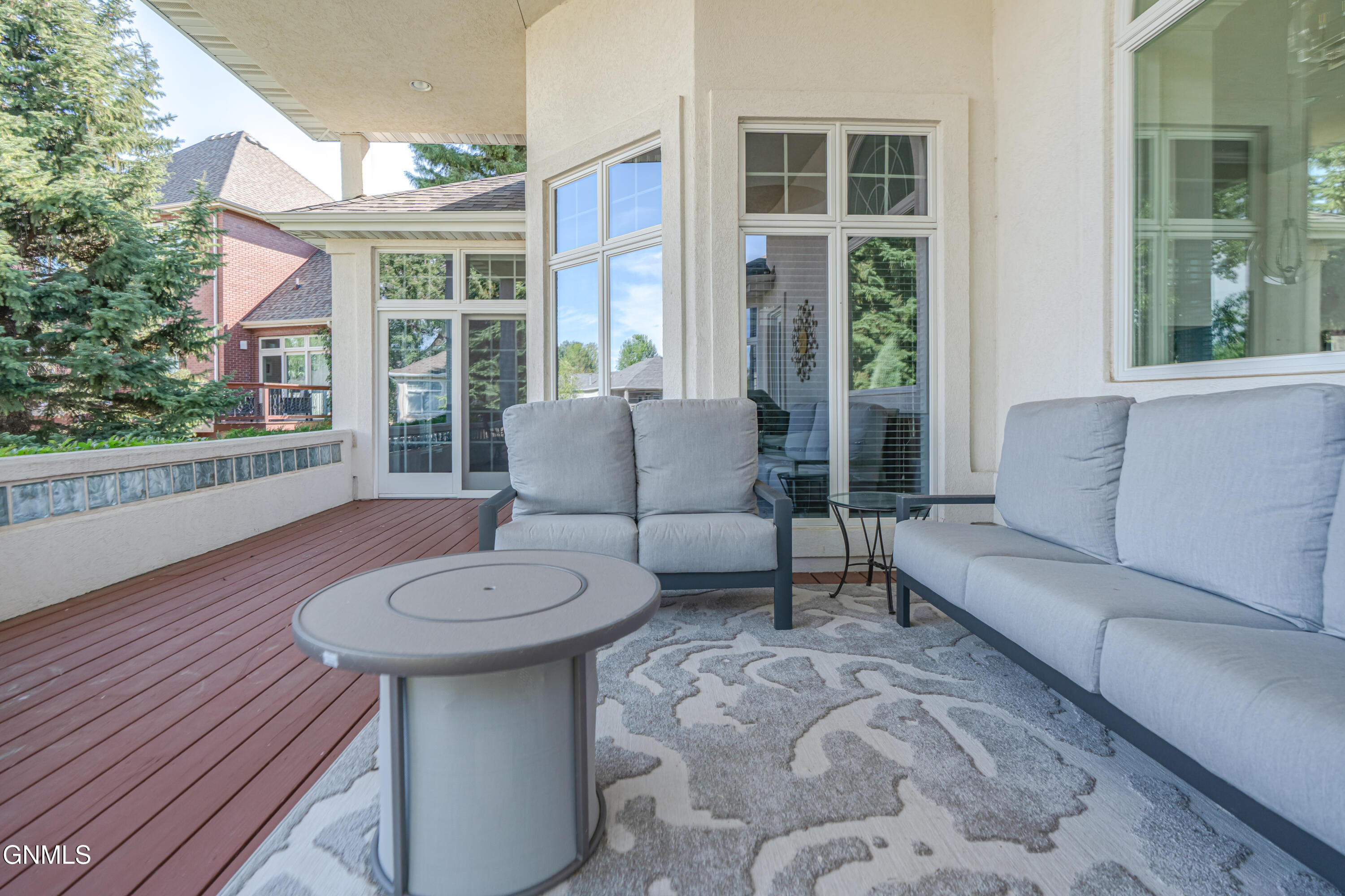main property photo 82