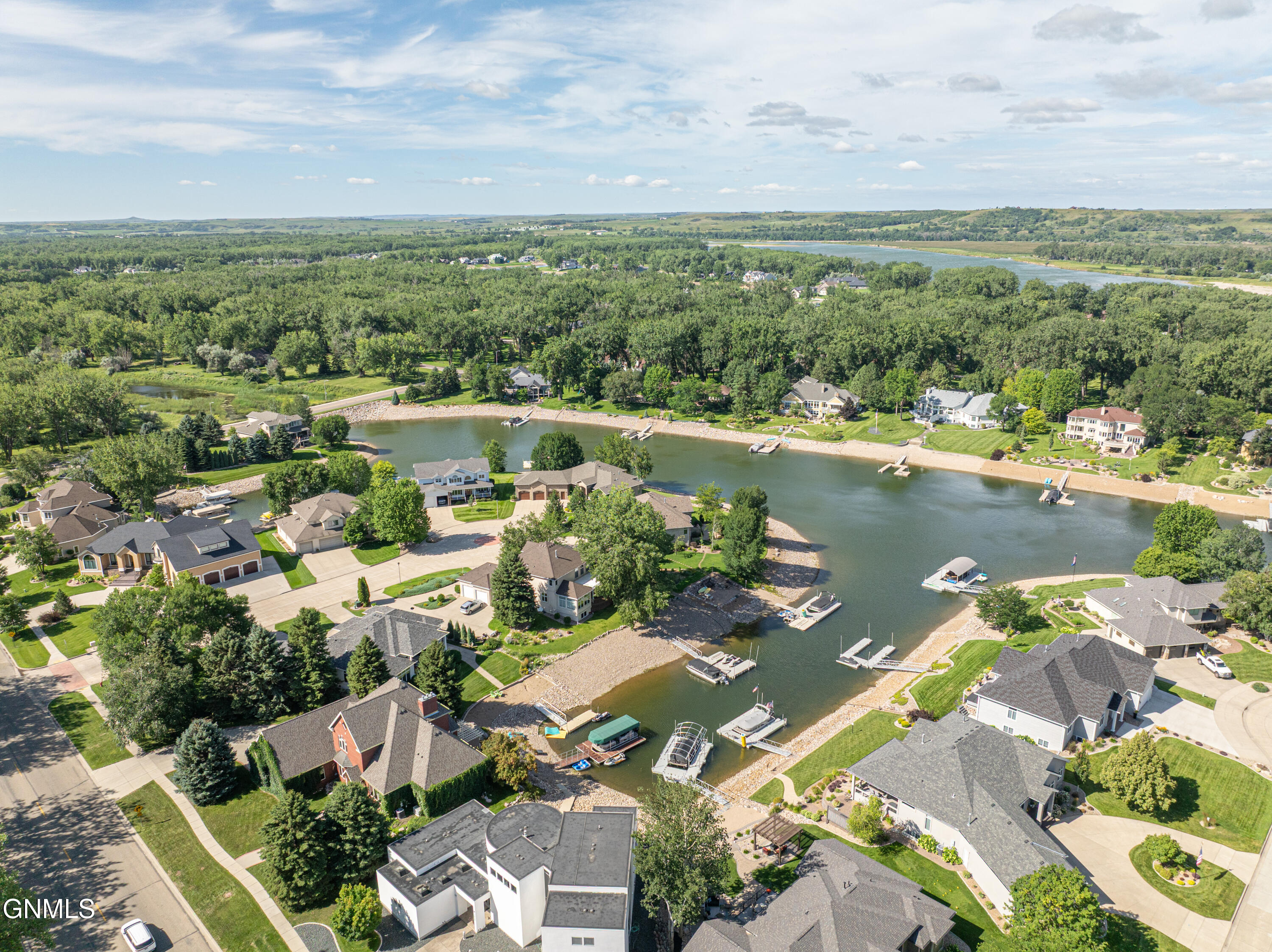 main property photo 93