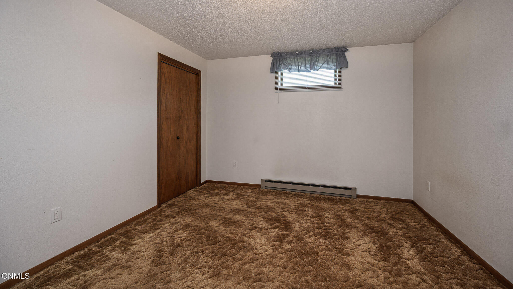 property viewer photo 27