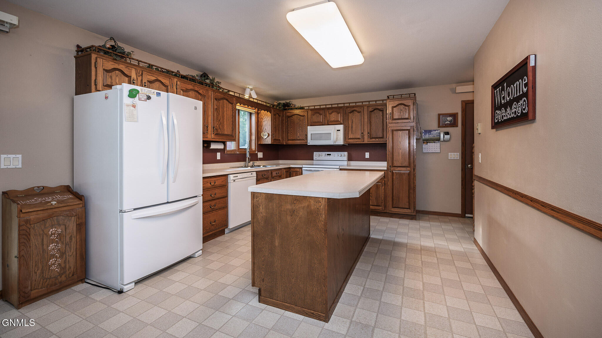 property viewer photo 4