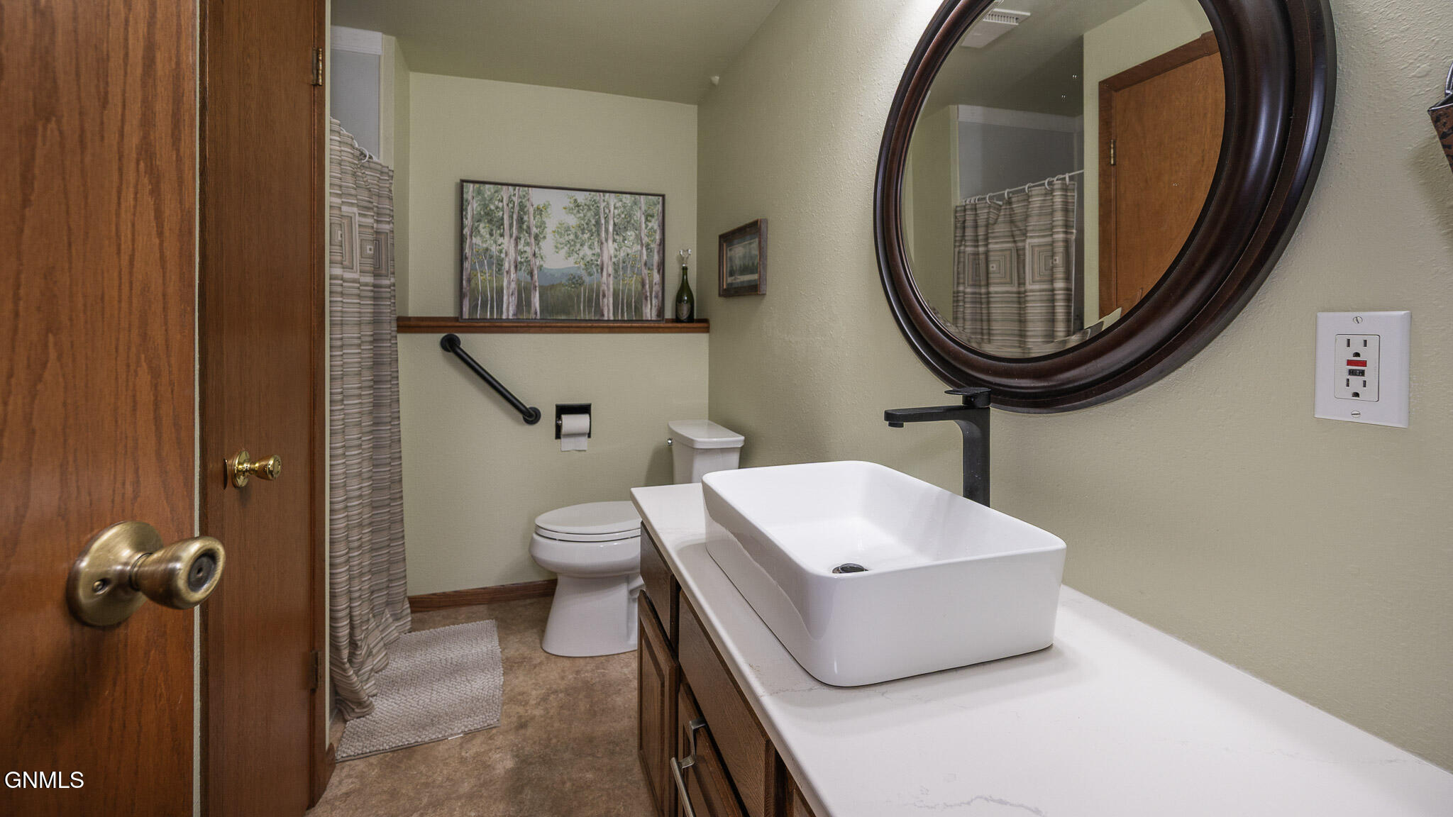 property viewer photo 29