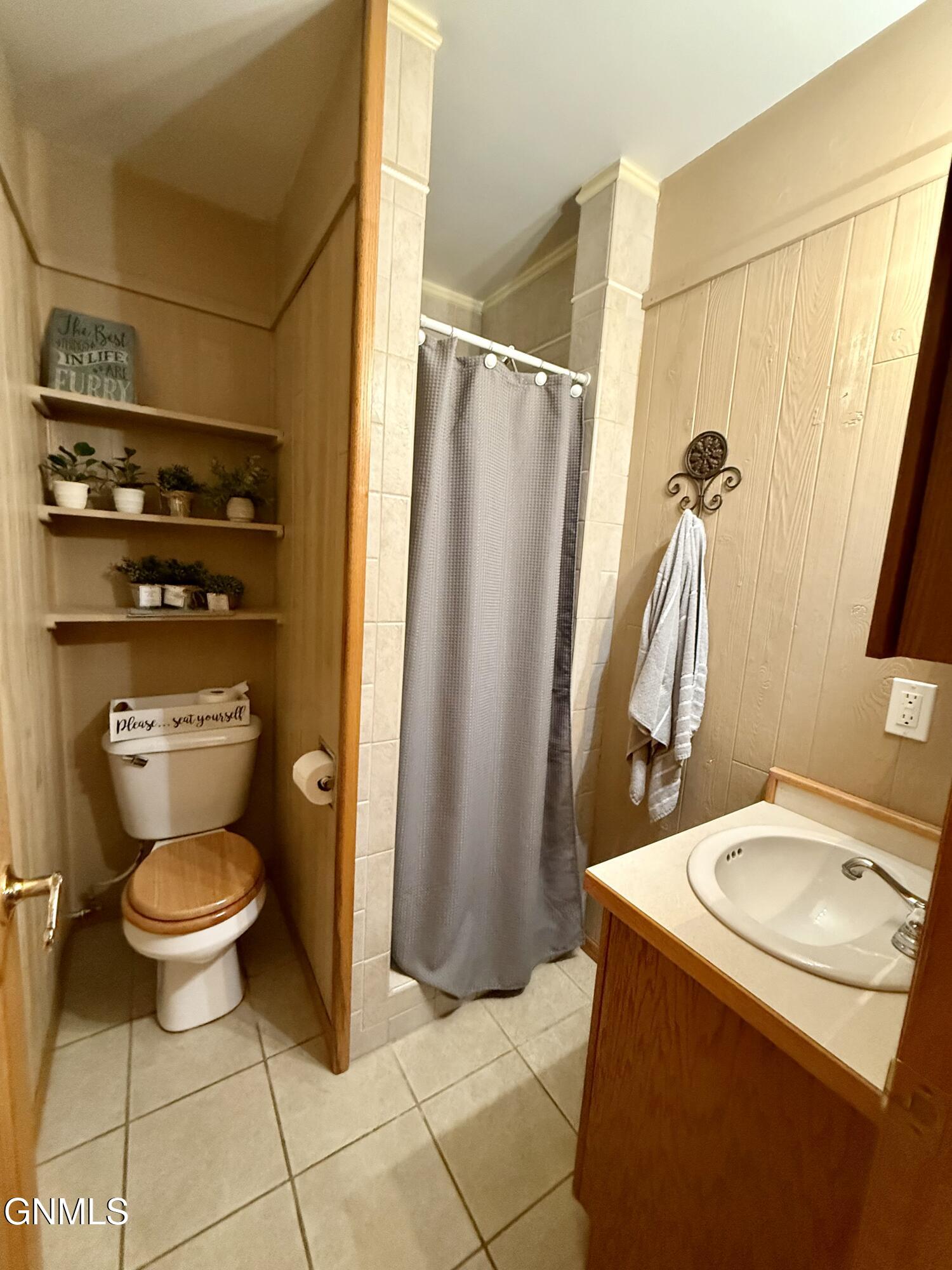 property viewer photo 10
