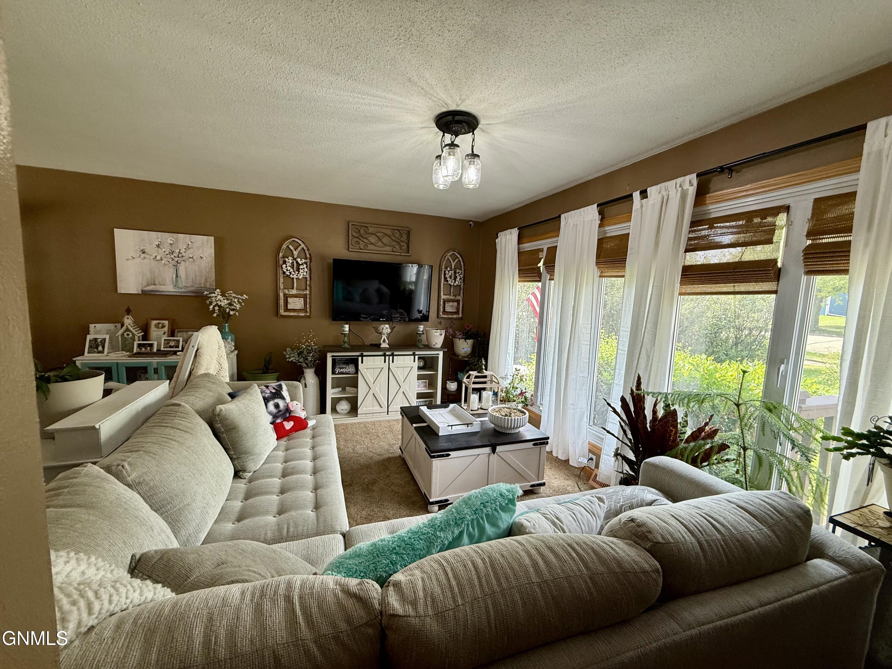property viewer photo 22