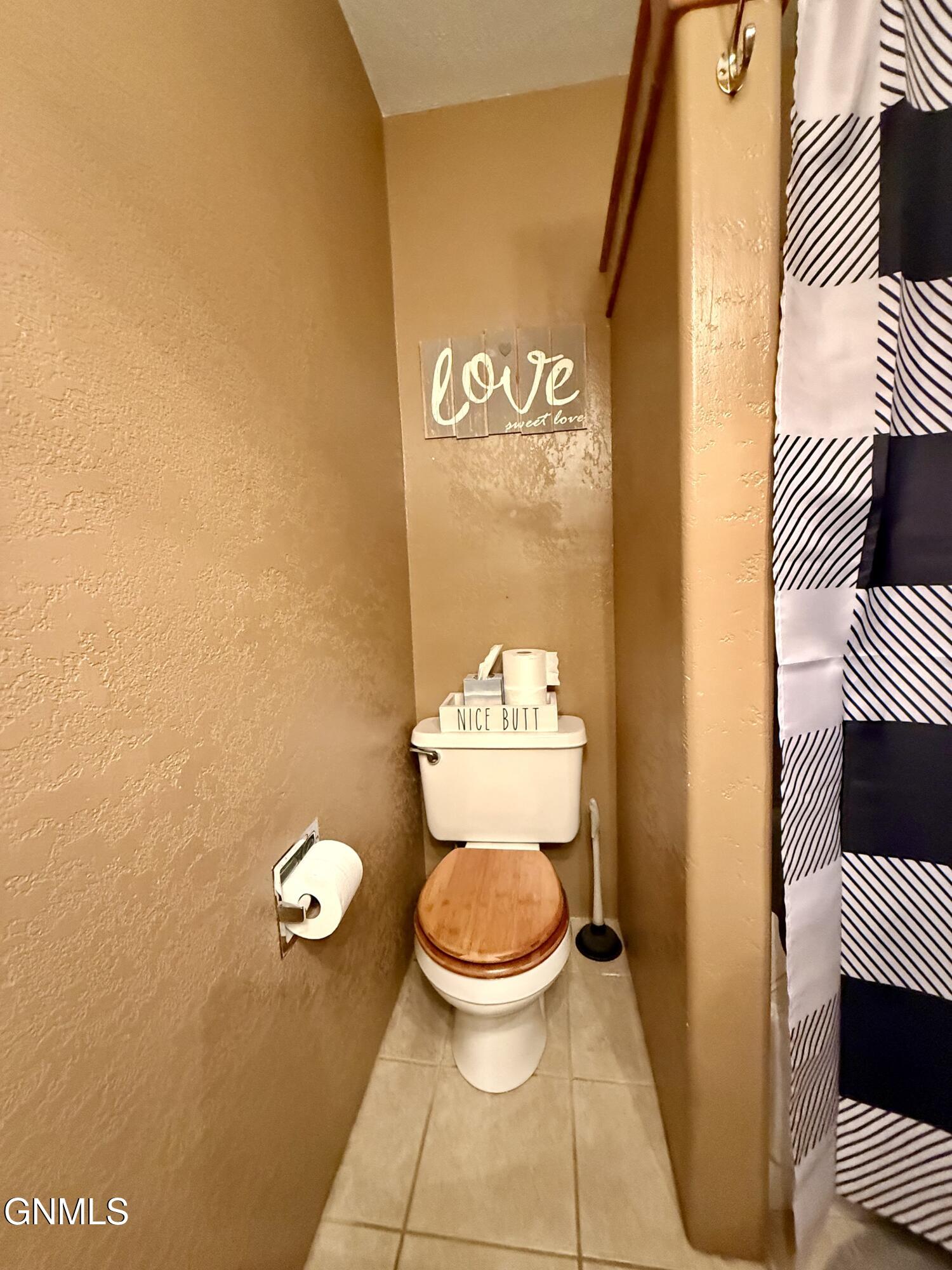 property viewer photo 29