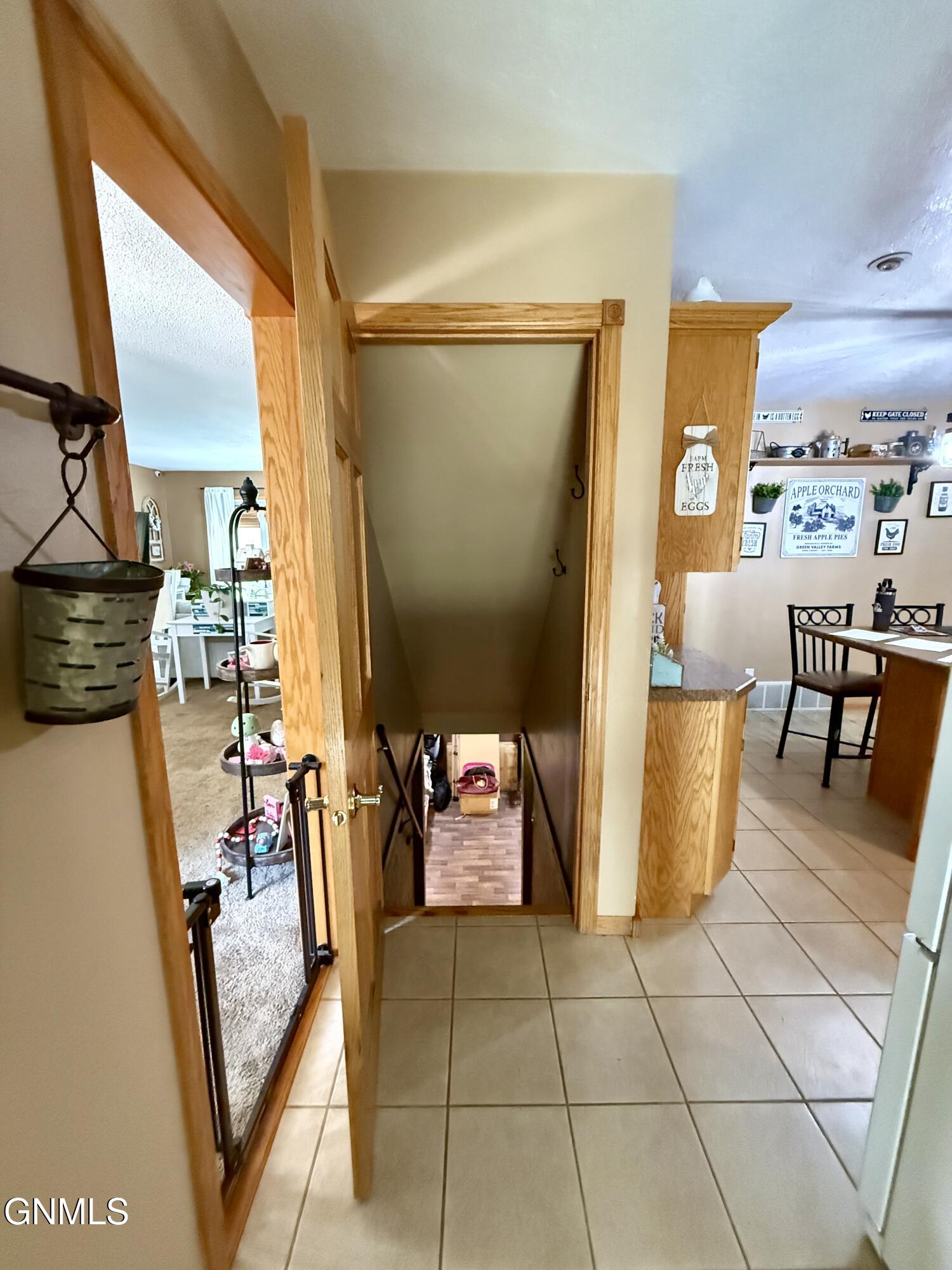 property viewer photo 33