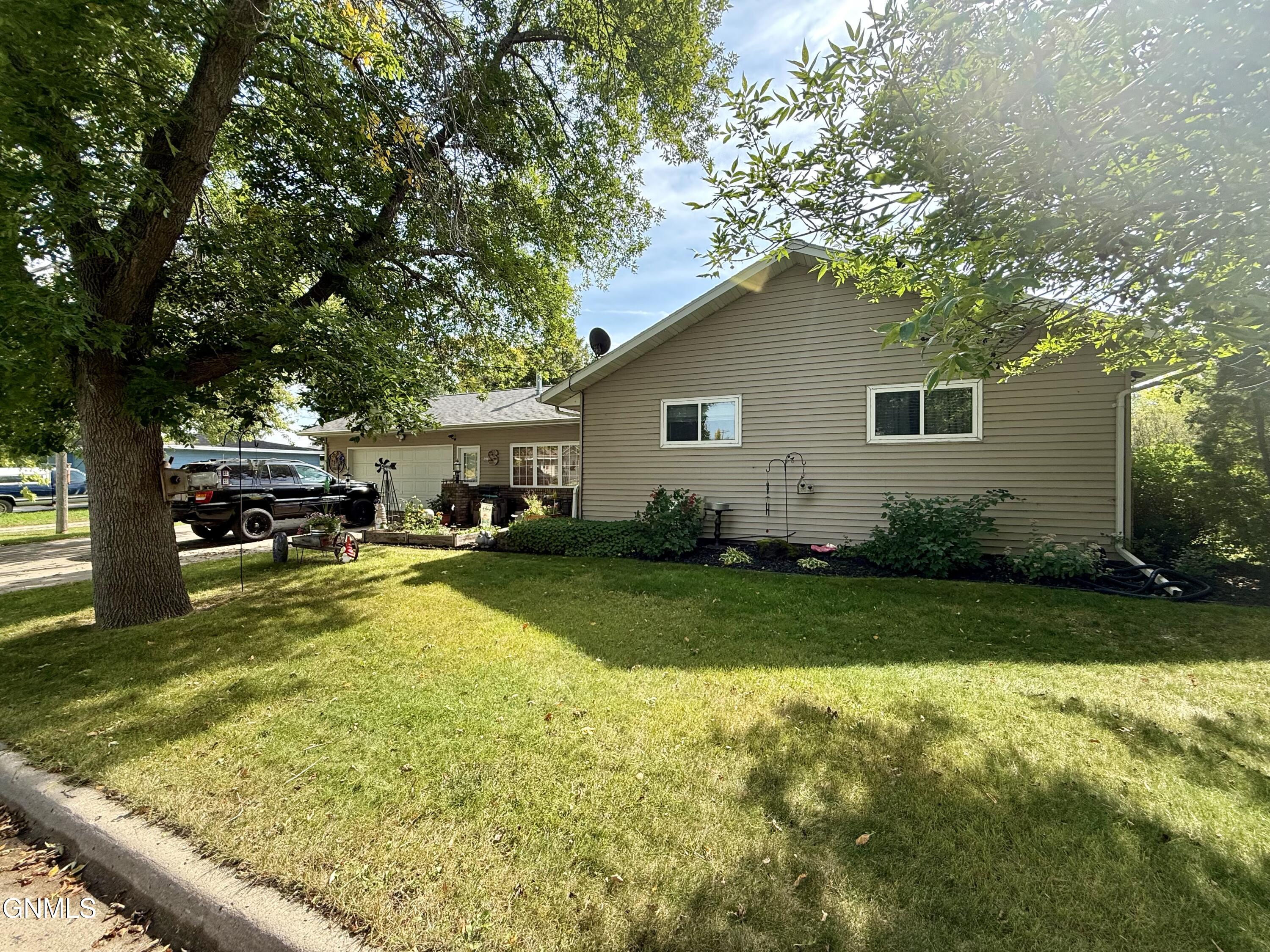 property viewer photo 46
