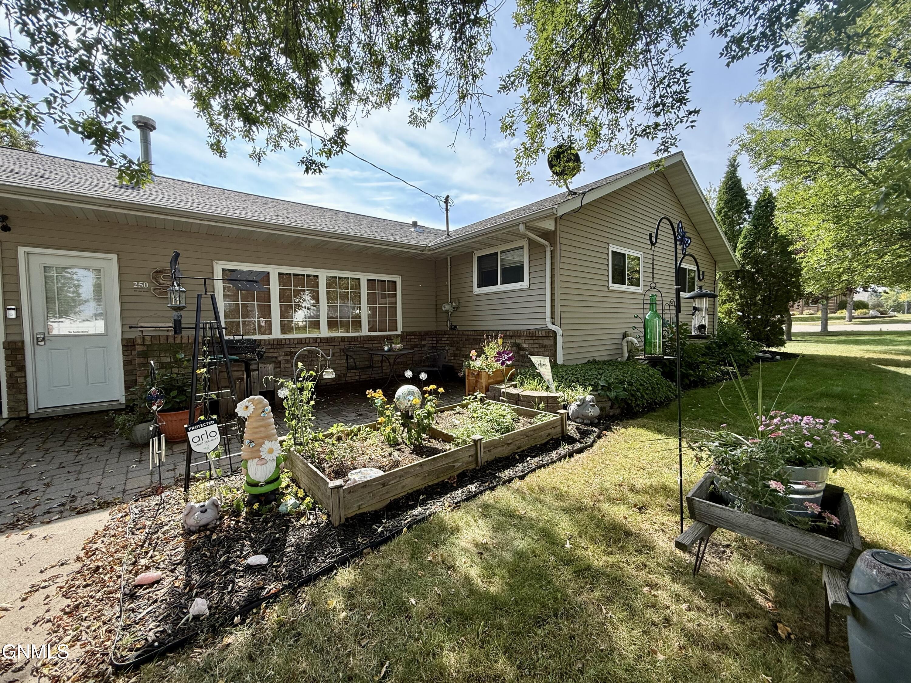 property viewer photo 48