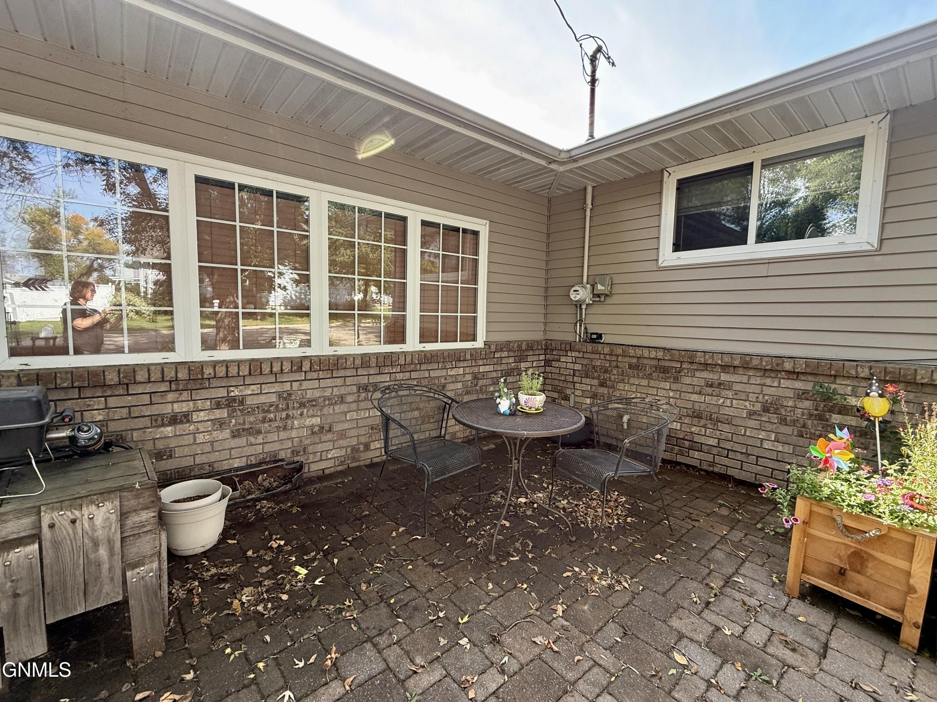 property viewer photo 49
