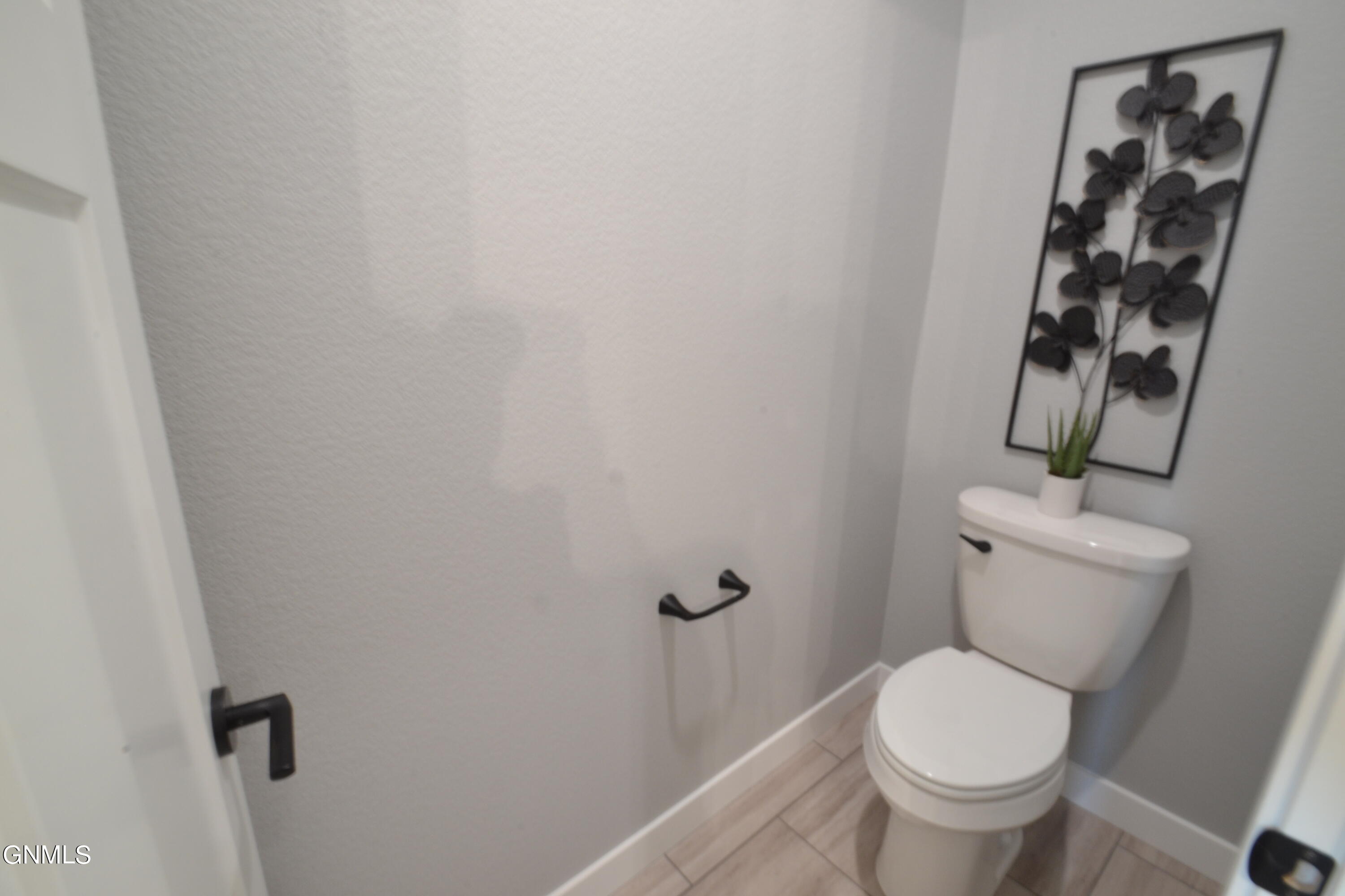 property viewer photo 31